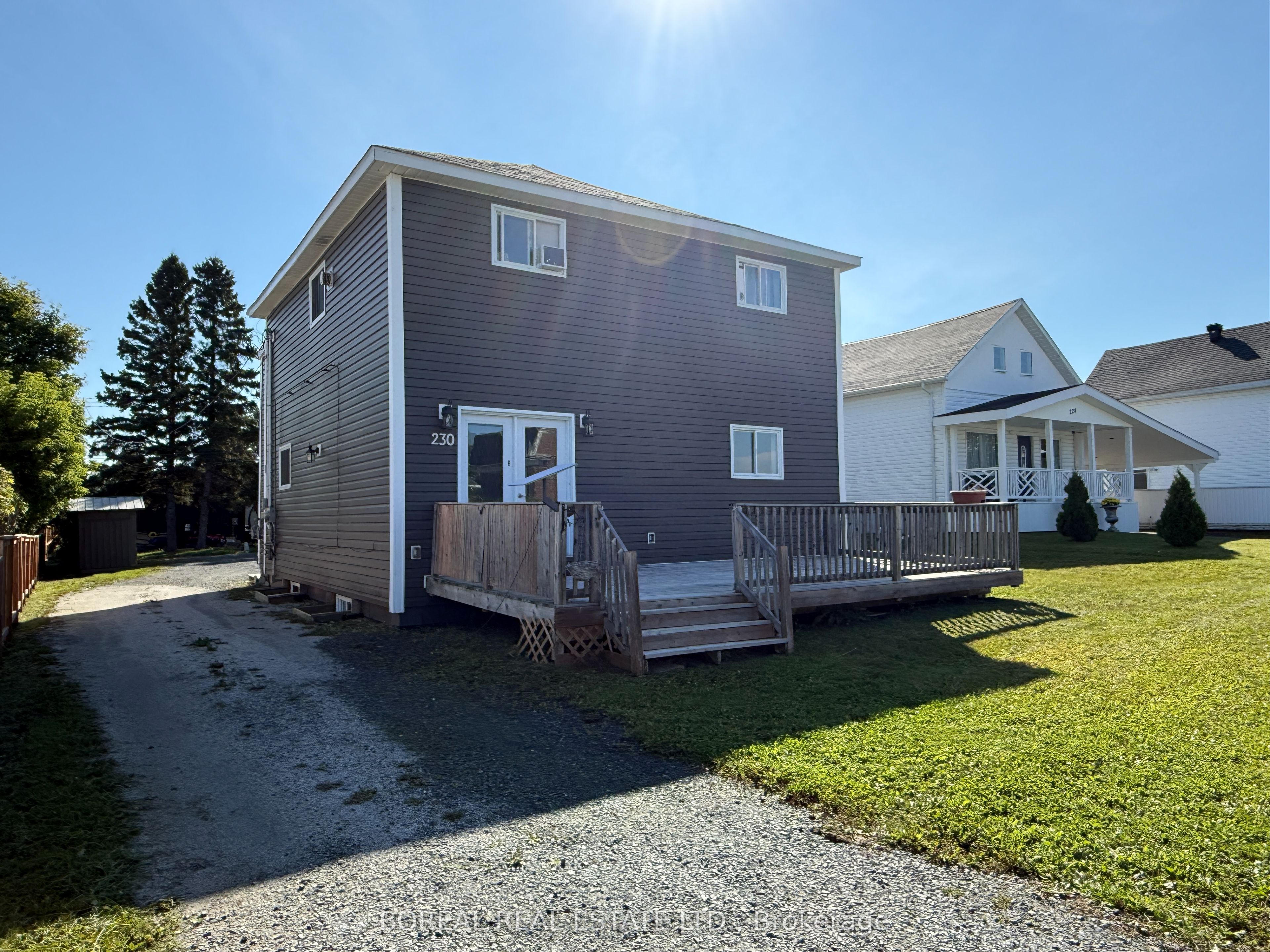 230 Tenth Avenue, Cochrane, ON P0L 1C0 photo 2