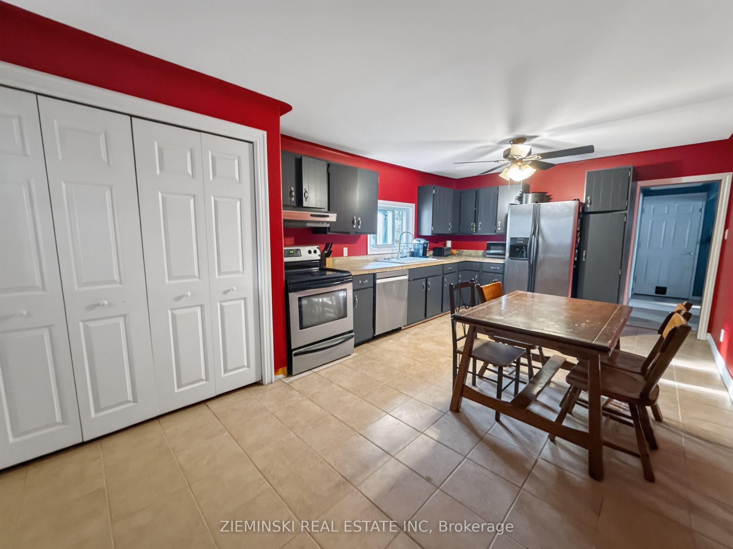 73-75 Cedar Street N, Timmins, ON P4N 6J1 photo 2