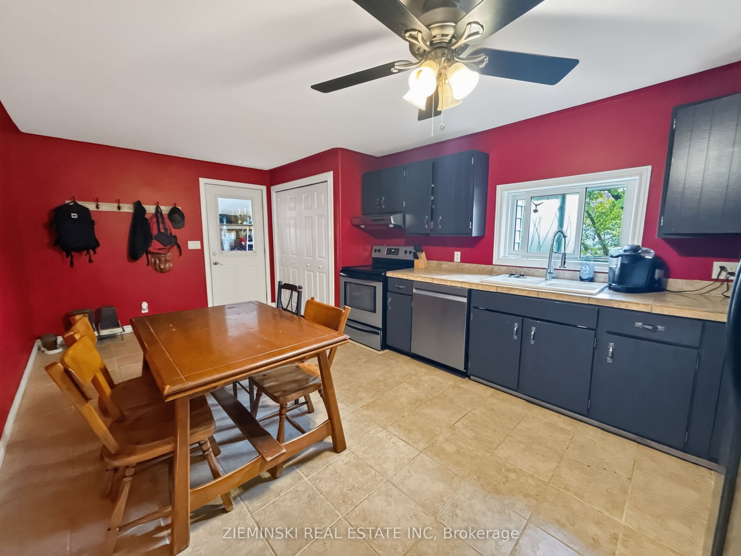 73-75 Cedar Street N, Timmins, ON P4N 6J1 photo 3