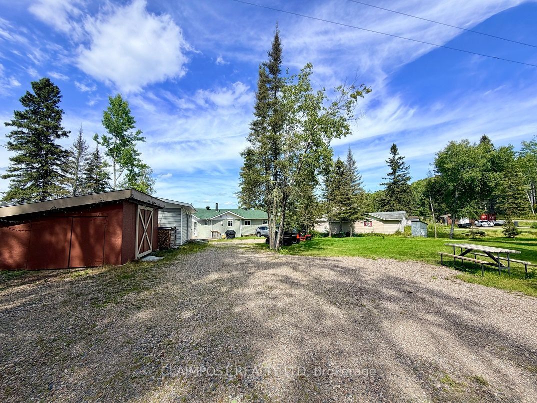 1102 Aubry Road, Iroquois Falls, ON P0K 1G0 photo 4