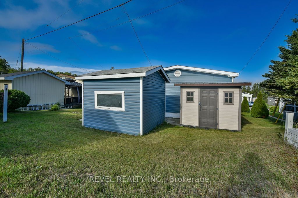 18 Grasslands Road, Timmins, ON P4N 8R9 photo 5