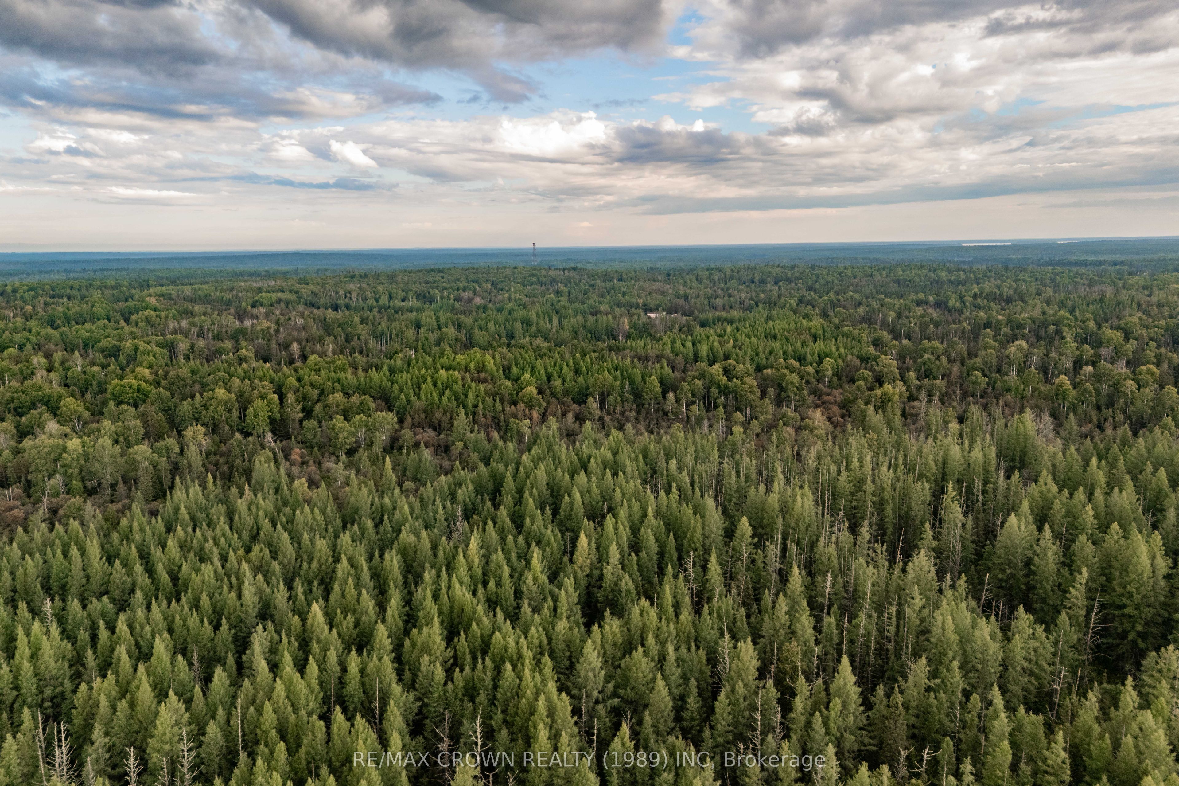 12 St Joseph Road, Kapuskasing, ON P0L 1V0 photo 5
