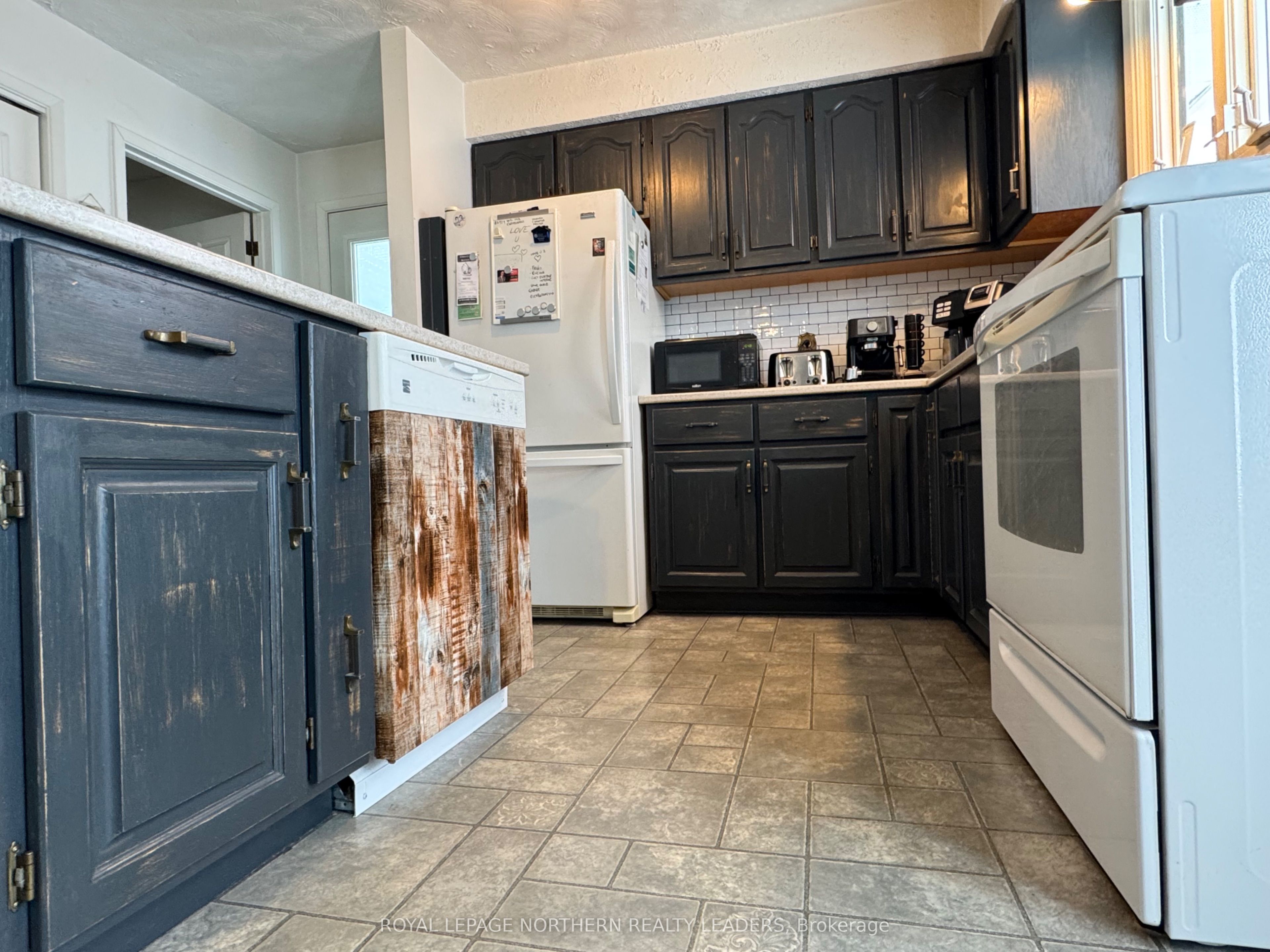 47 Doyon St Fauquier, Kapuskasing, ON P0L 1G0 photo 2