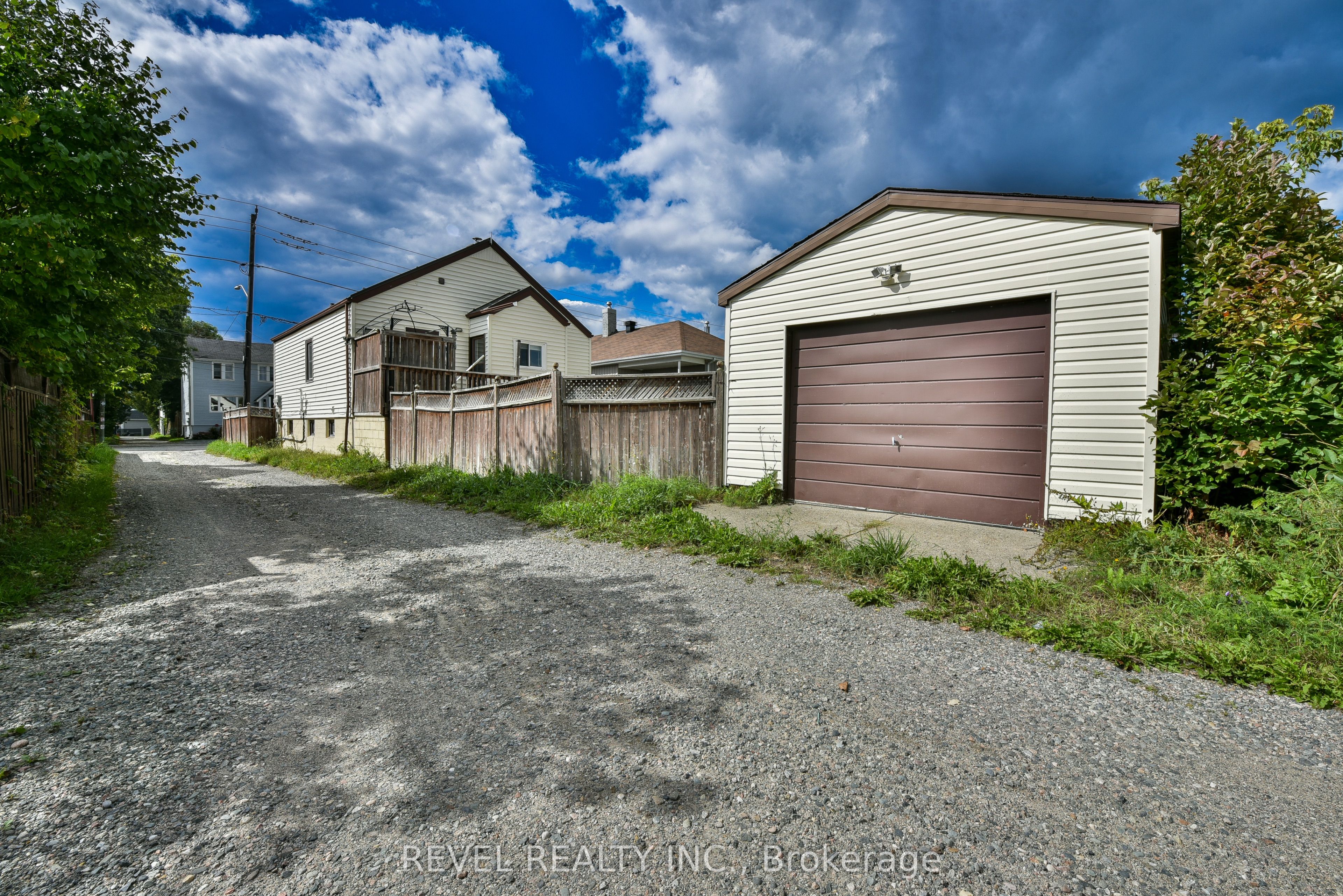 418 Maple Street S, Timmins, ON P4N 1Z8 photo 5