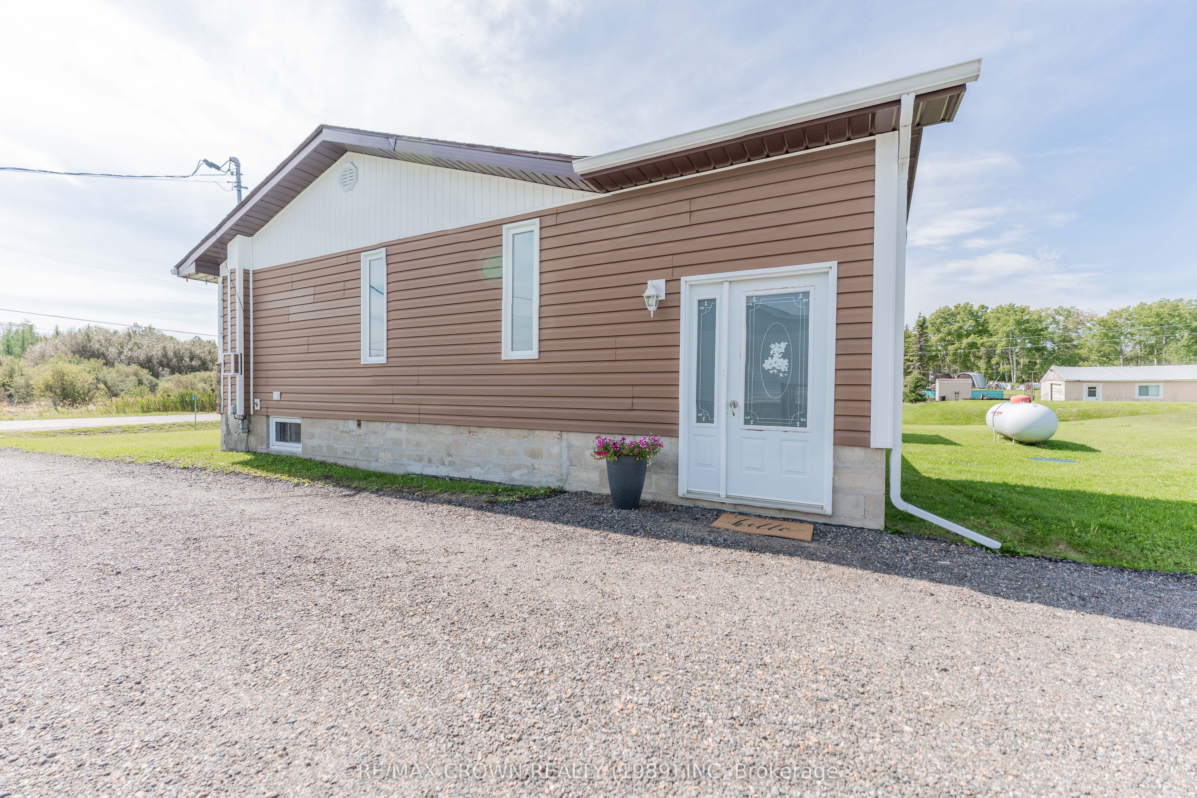 112 Williamson Con 1 Road Val Rita, Kapuskasing, ON P0L 2G0 photo 4