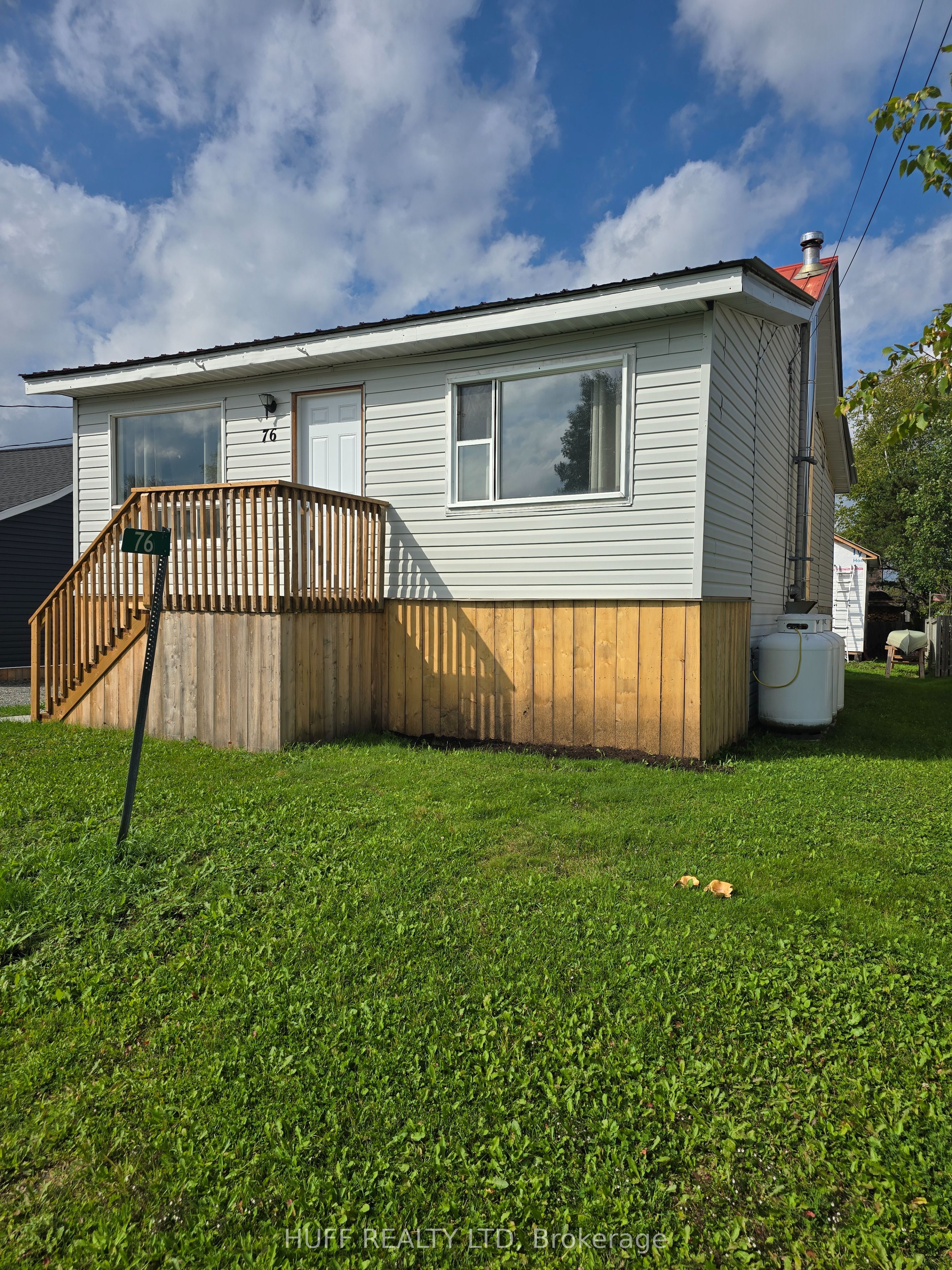 76 Seventh Avenue, Kirkland Lake, ON P0K 1L0 photo 4