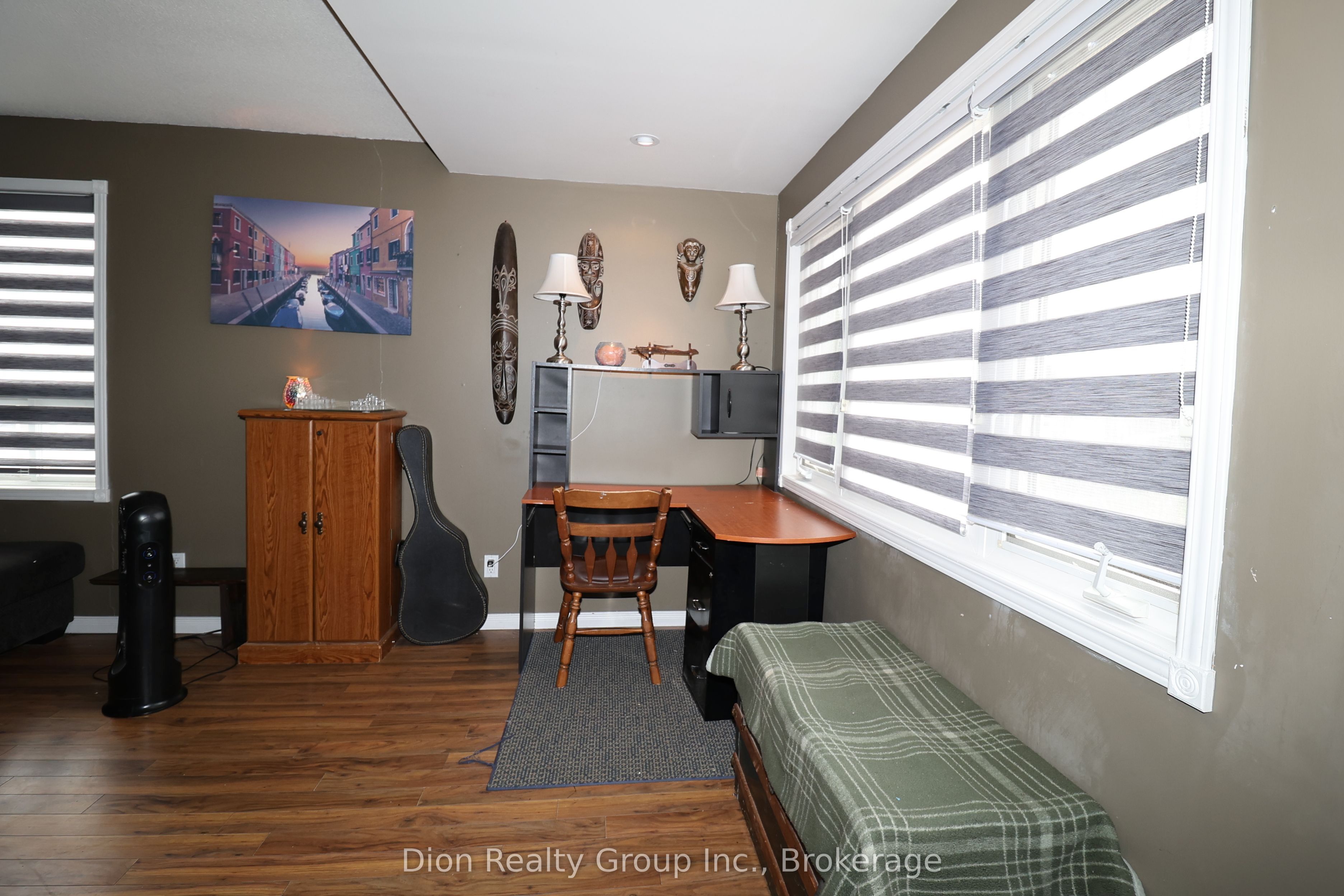 92 Fourth Street, Kirkland Lake, ON P2N 1T4 photo 3