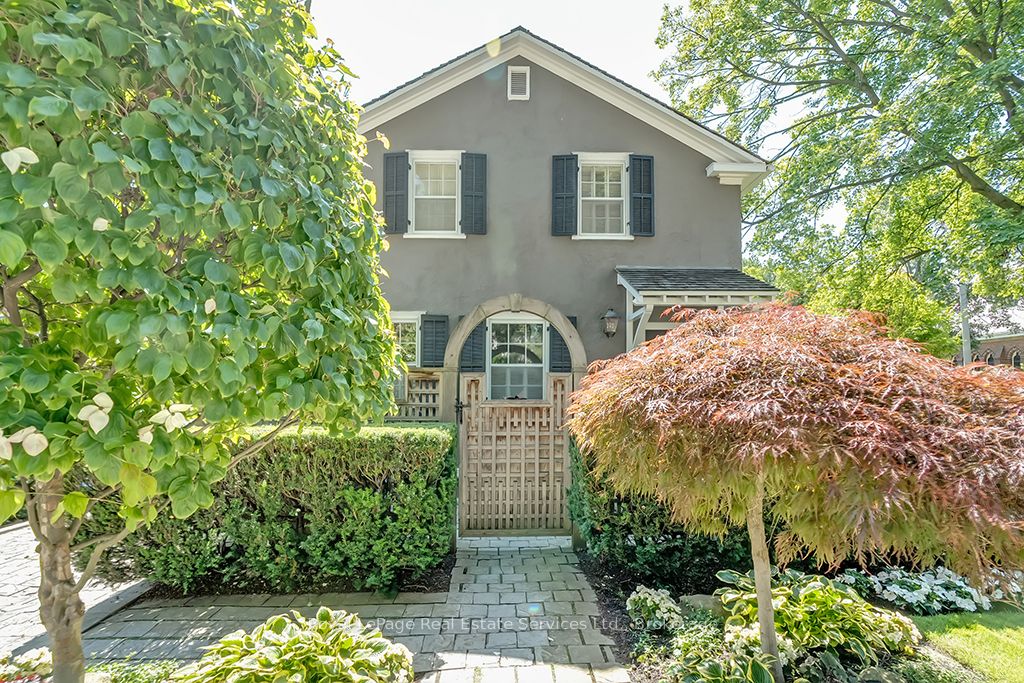 53 Thomas Street, Oakville, ON L6J 3A2 photo 3