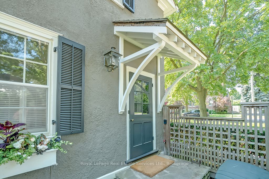 53 Thomas Street, Oakville, ON L6J 3A2 photo 5