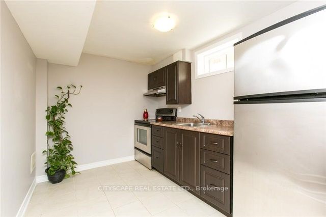 5073 Churchill Meadows, Mississauga, ON L5M 7Z9 photo 2