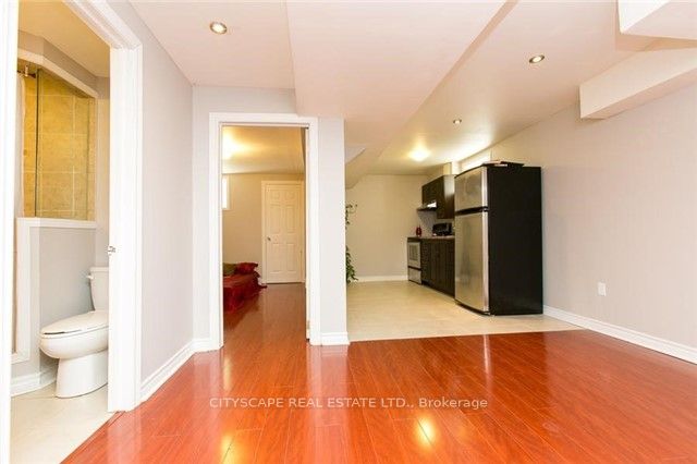 5073 Churchill Meadows, Mississauga, ON L5M 7Z9 photo 3