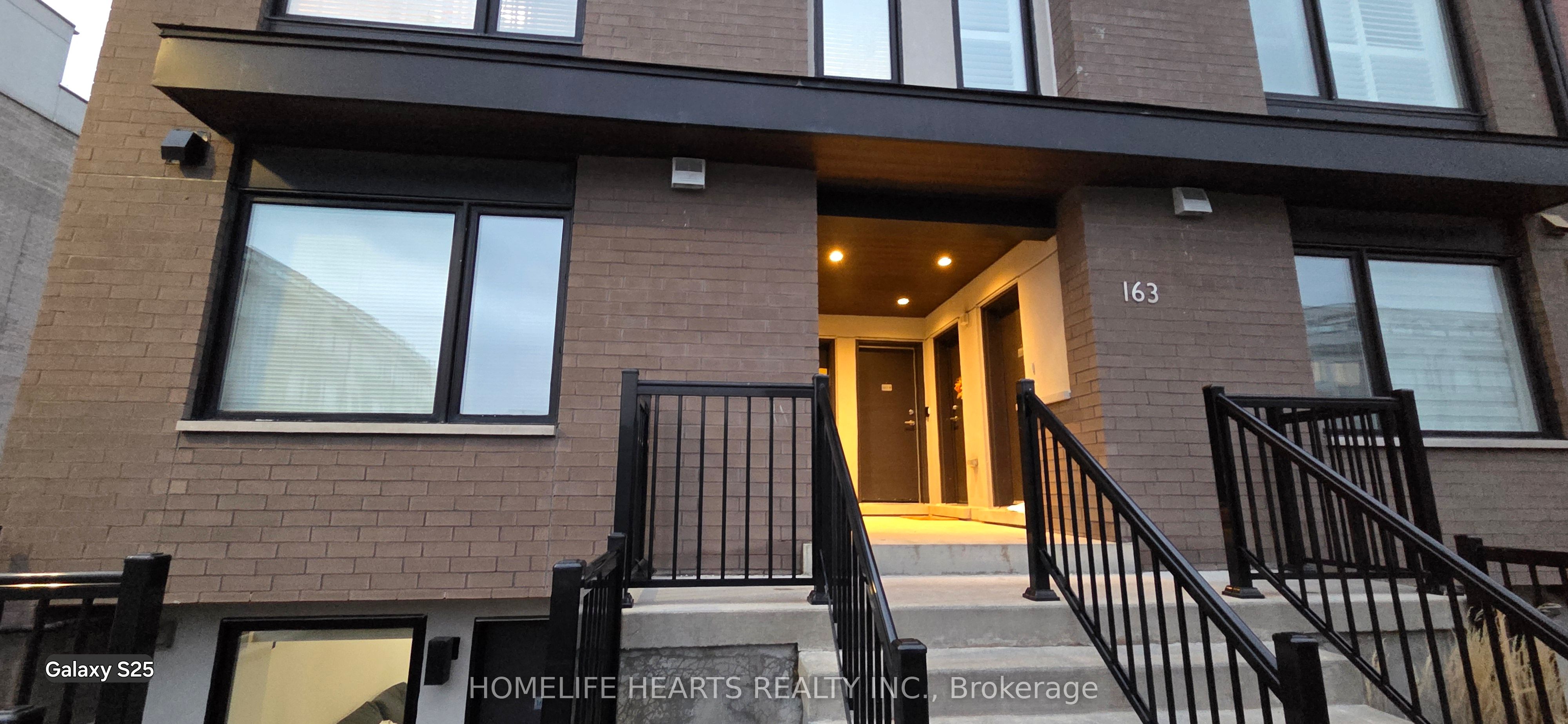 163 William Duncan Road 3, Toronto, ON M3K 0B5 photo 4