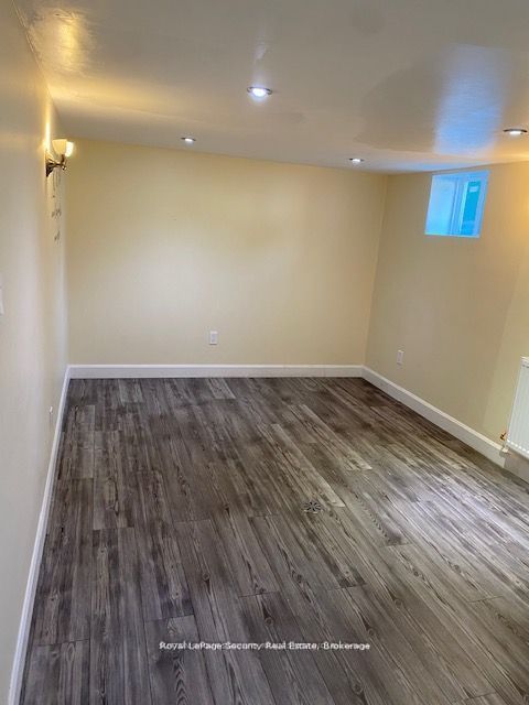 162 Donald Avenue Basement, Toronto, ON M6M 1K4 photo 3