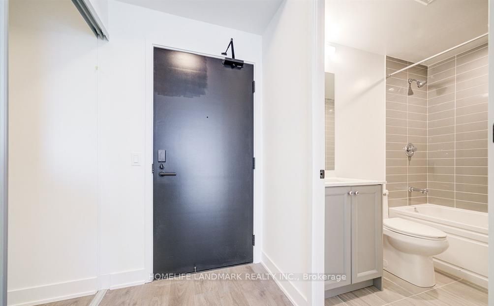 2333 Khalsa Gate 313, Oakville, ON L6M 5R6 photo 3