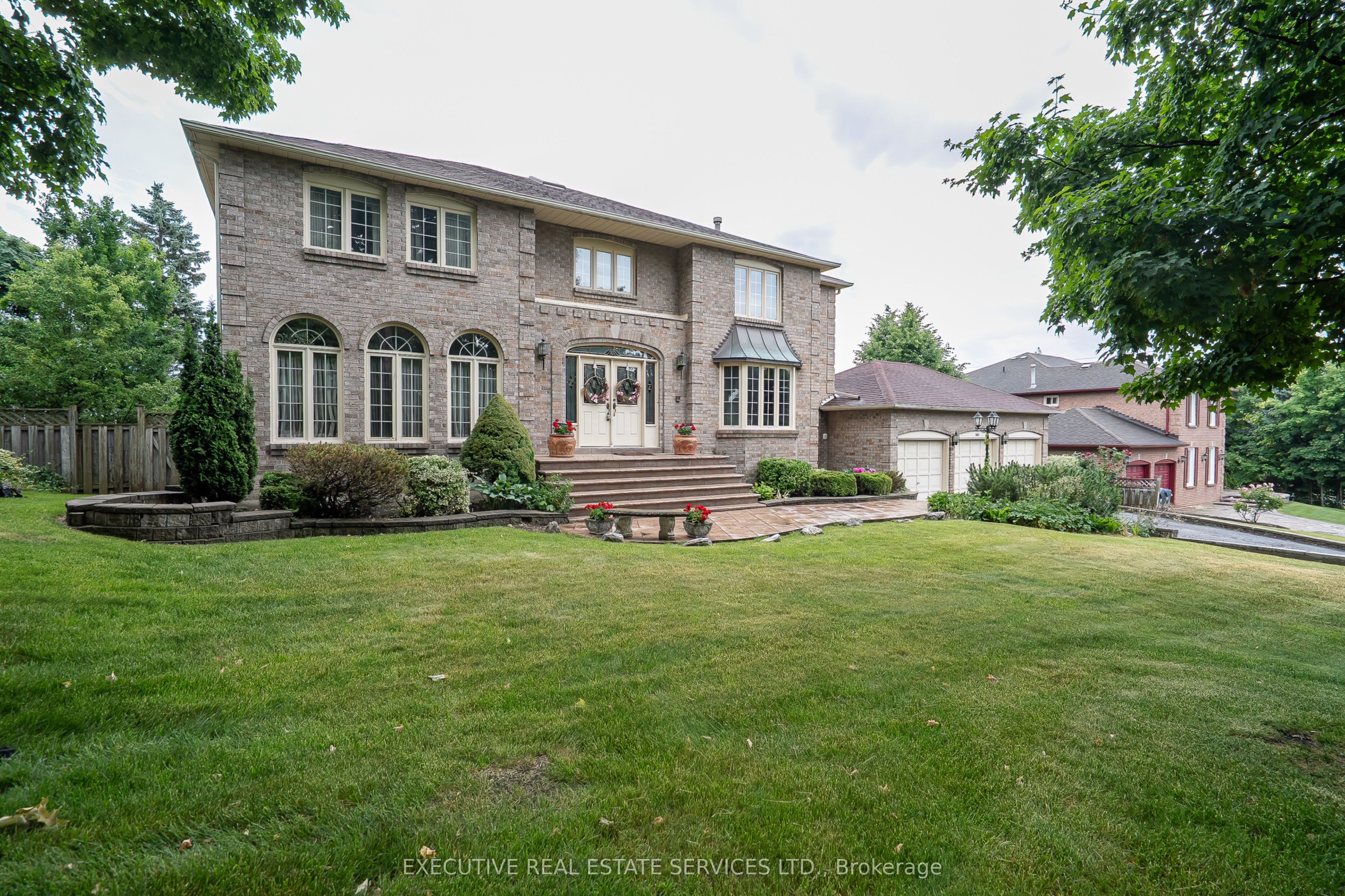 503 Conservation Drive, Brampton, ON L6Z 0C2 photo 2