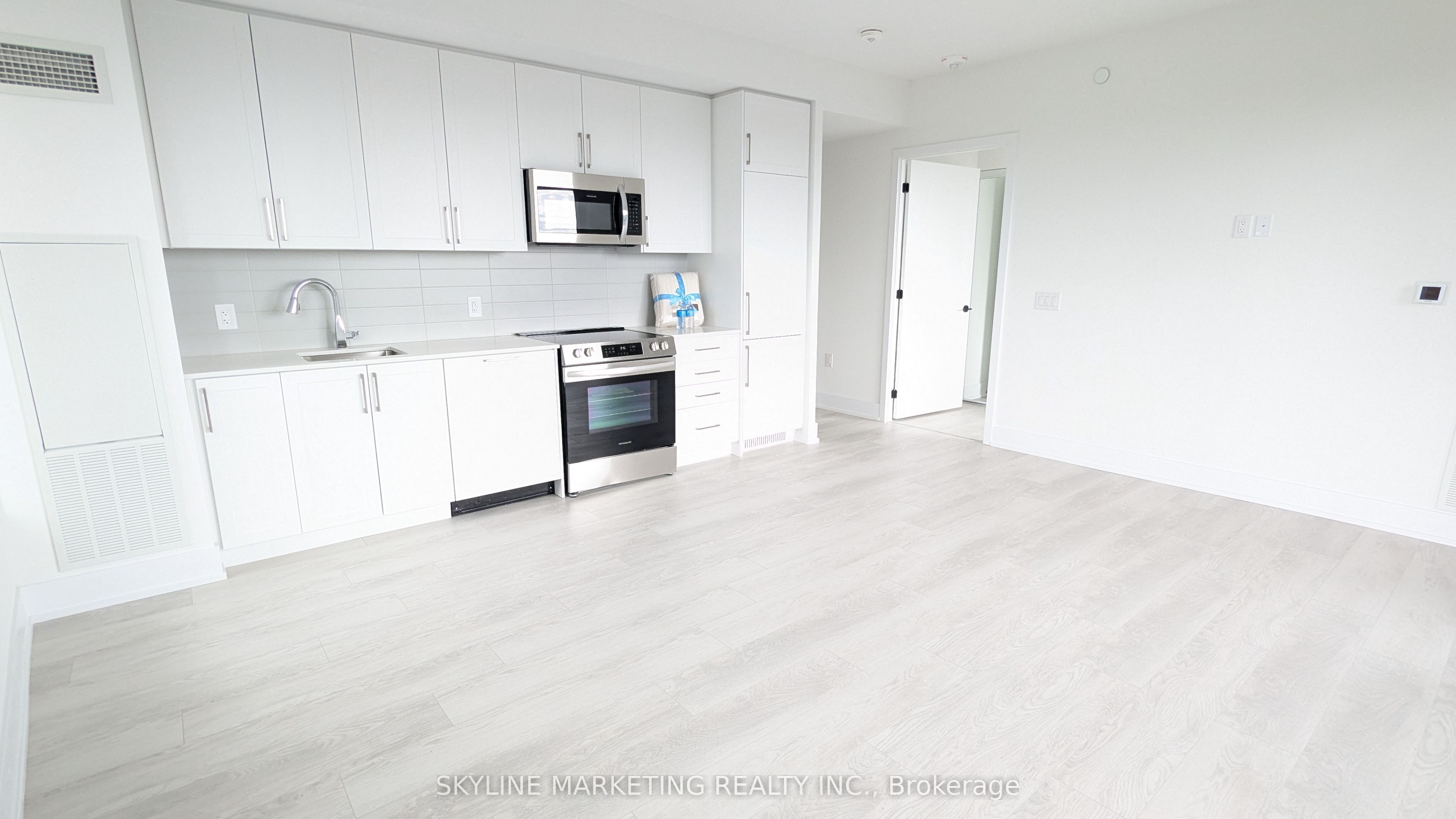 2450 Old Bronte Road 244, Oakville, ON L6M 5P6 photo 5