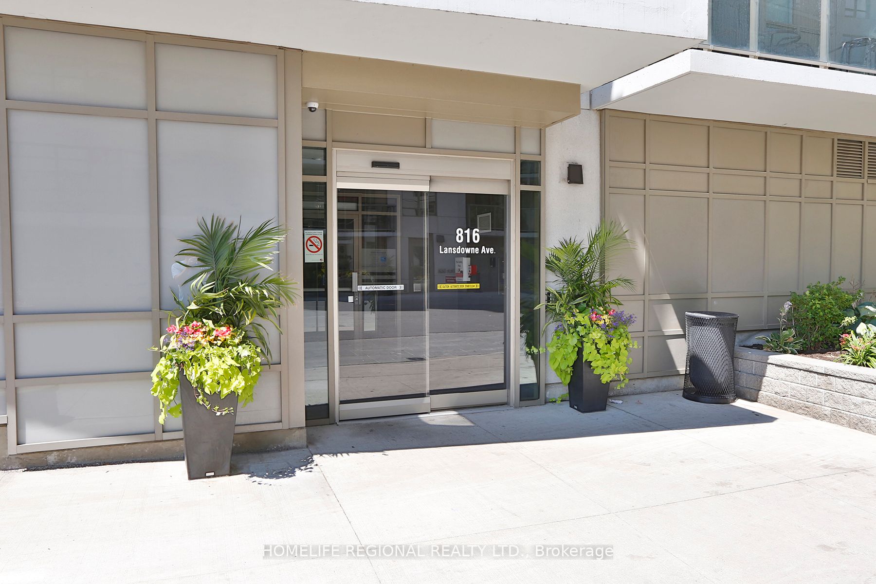 816 Lansdowne Avenue 1015, Toronto, ON M6H 4K6 photo 3