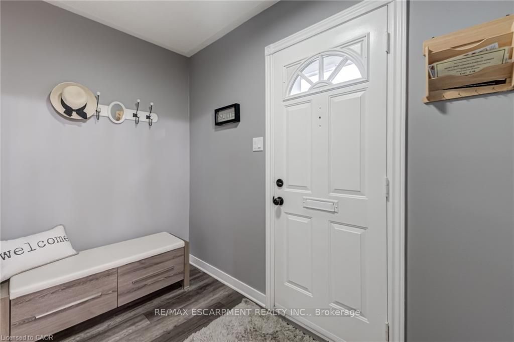 2825 Gananoque Drive 48, Mississauga, ON L5N 1V6 photo 3