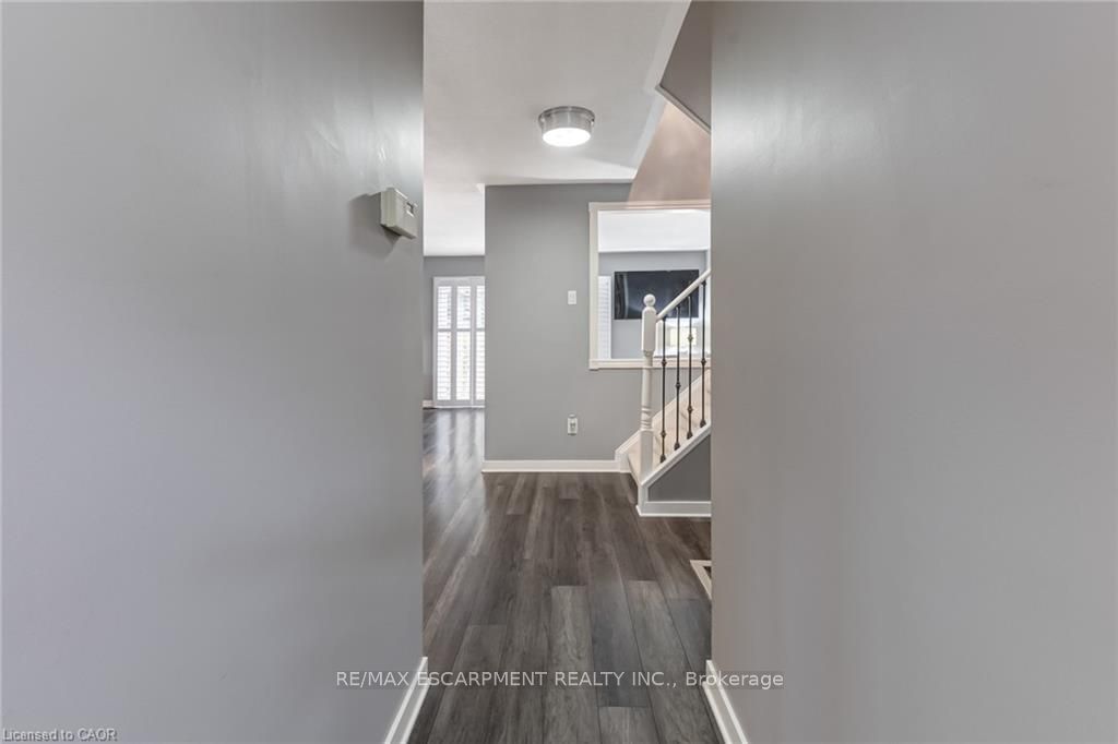 2825 Gananoque Drive 48, Mississauga, ON L5N 1V6 photo 4
