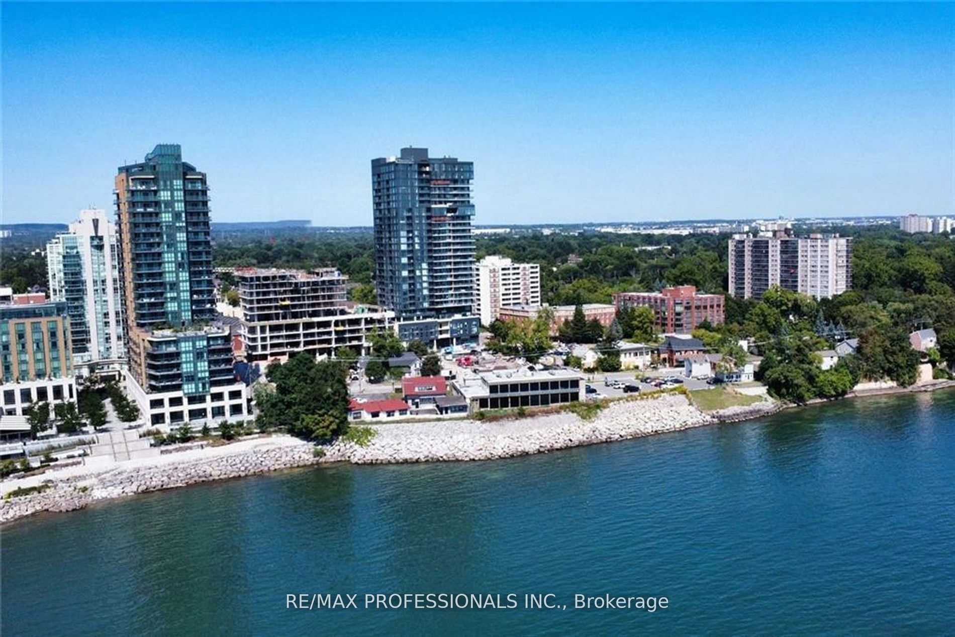 370 Martha Street 802, Burlington, ON L7R 0G9 photo 4
