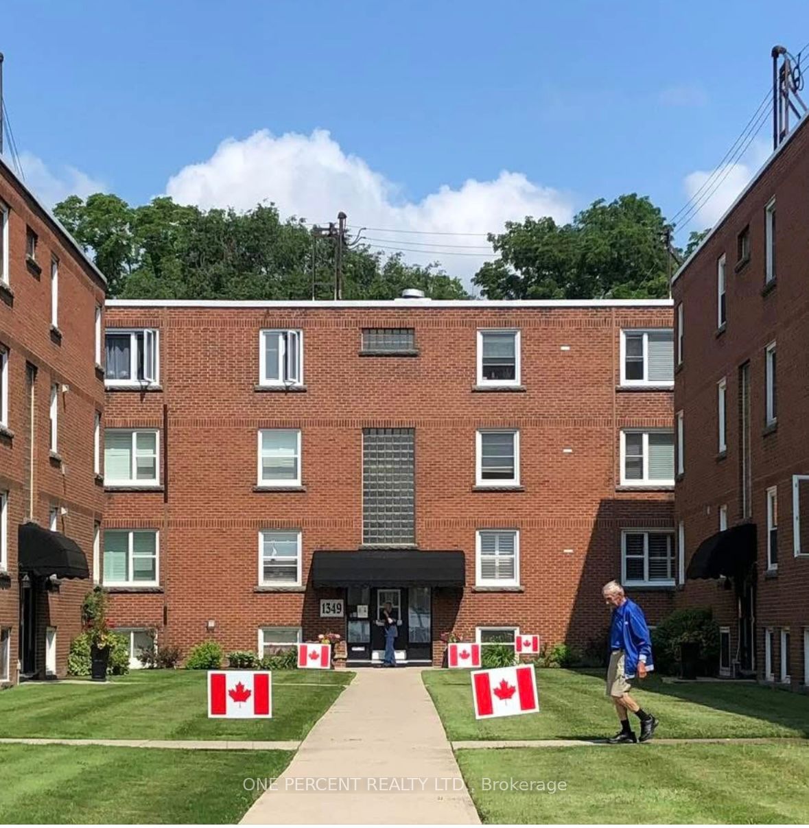1351 Lakeshore Road 16, Burlington, ON L7S 1B1