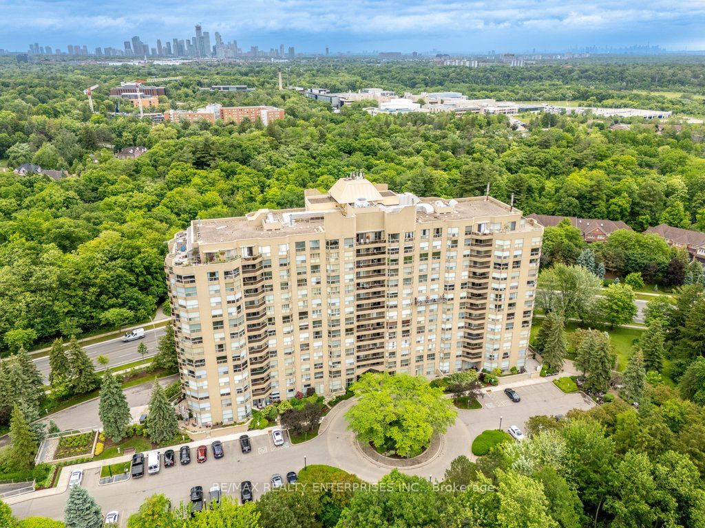 1800 The Collegeway 211, Mississauga, ON L5L 5S4
