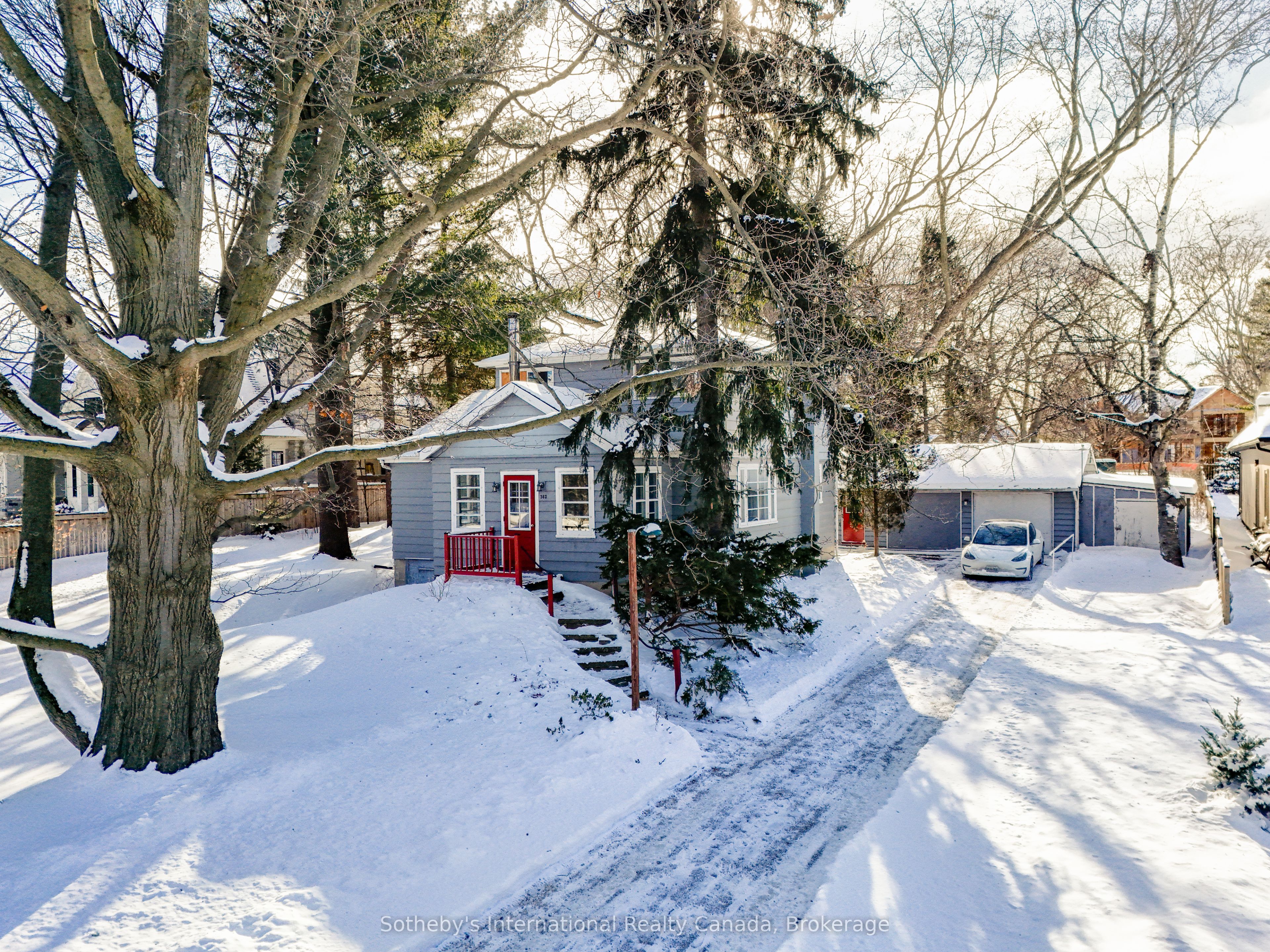 362 Fourth Line, Oakville, ON L6L 5A4 photo 5
