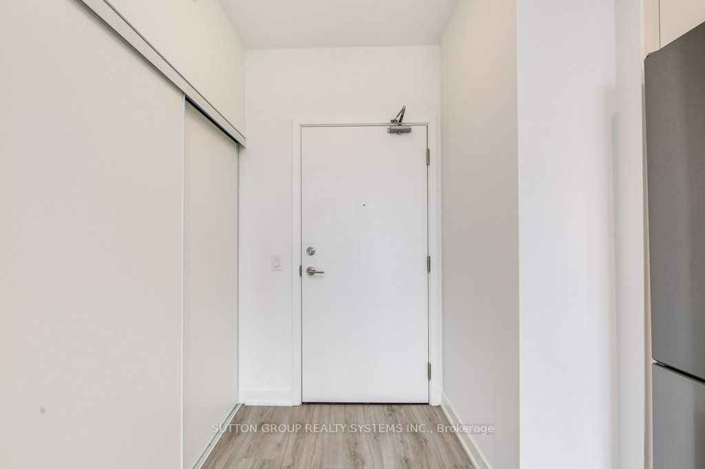 3005 Pine Glen Road 612, Oakville, ON L6M 5P5 photo 4