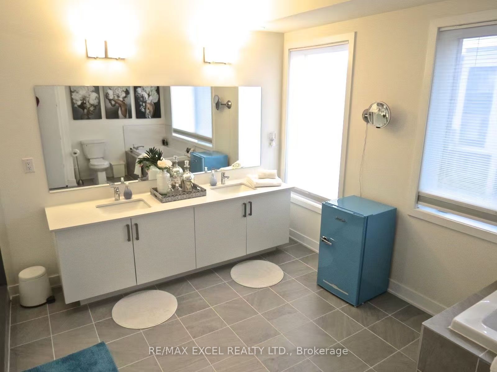 70 William Duncan Road, Toronto, ON M3K 0C5 photo 4