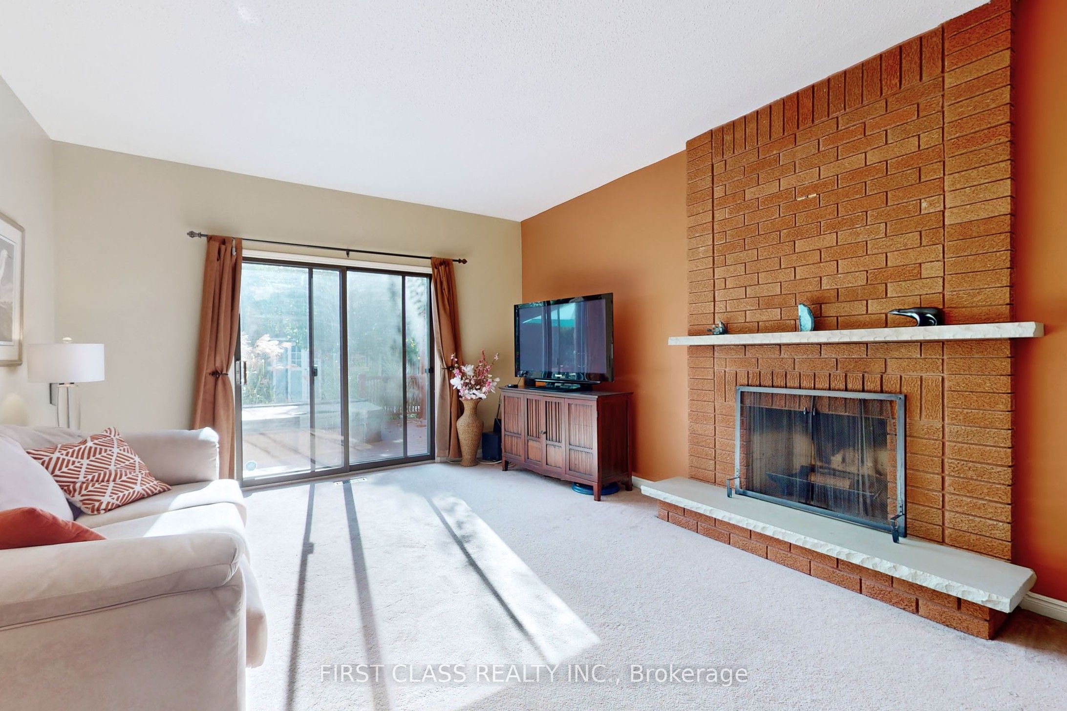7 Kenpark Avenue, Brampton, ON L6Z 3P4 photo 5
