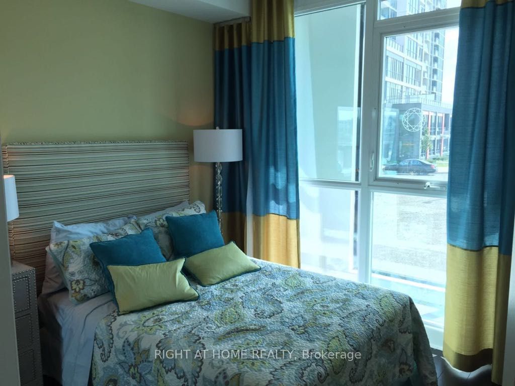 5025 Four Springs Avenue 1407, Mississauga, ON L5R 0G5 photo 4