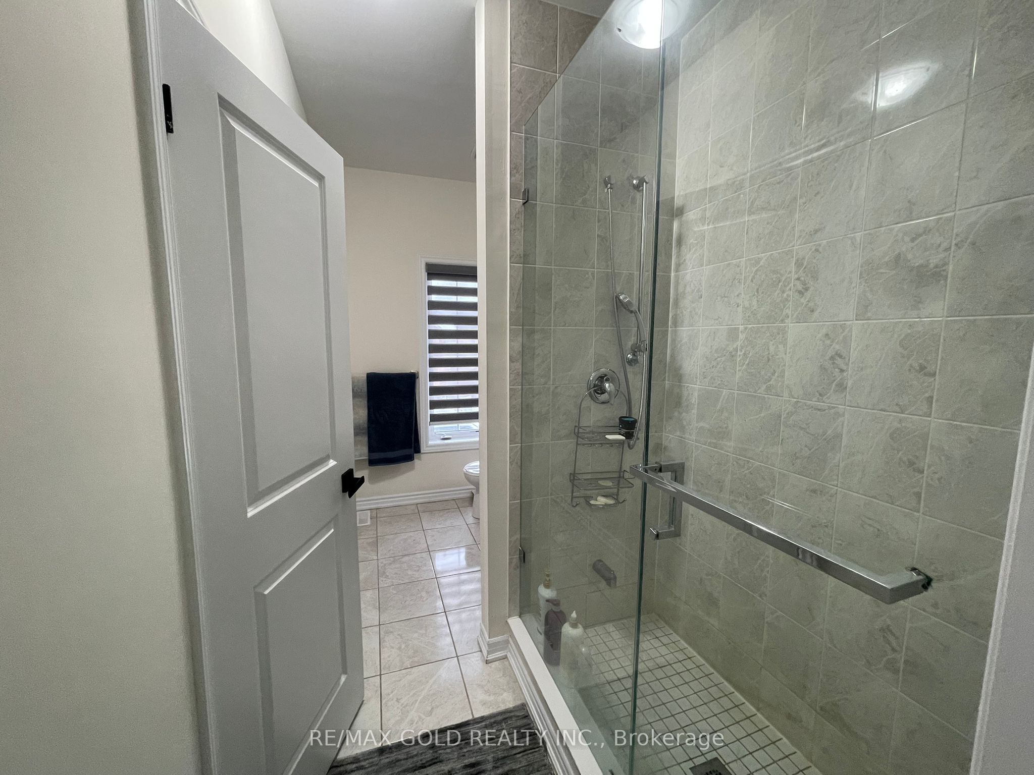 537 Veterans Drive, Brampton, ON L7A 5A6 photo 4
