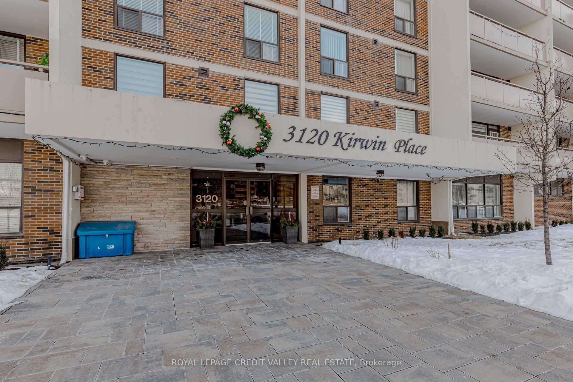3120 Kirwin Avenue 501, Mississauga, ON L5A 3R2 photo 4