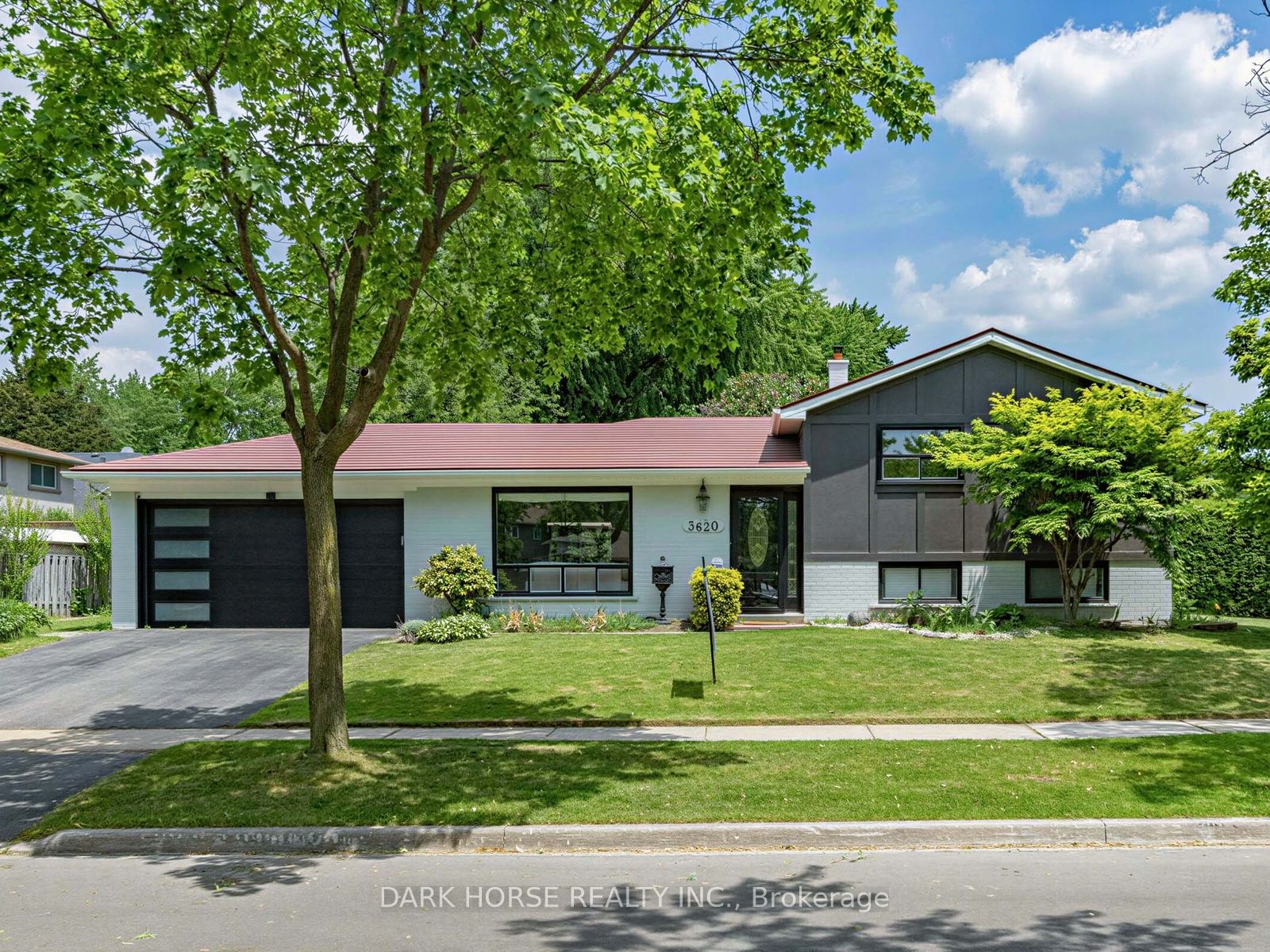 3620 Nadine Crescent, Mississauga, ON L5A 3L6
