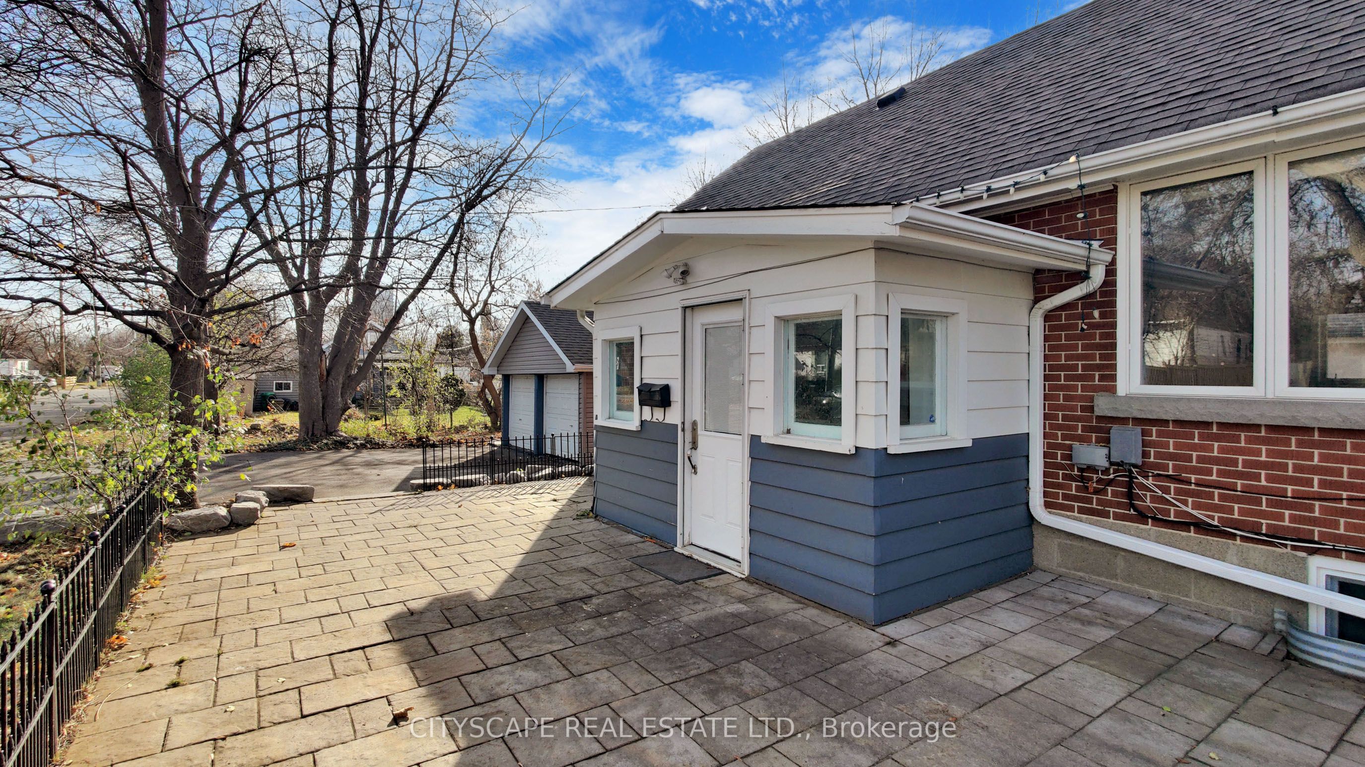 39 Woodward Avenue, Brampton, ON L6V 1K2 photo 4