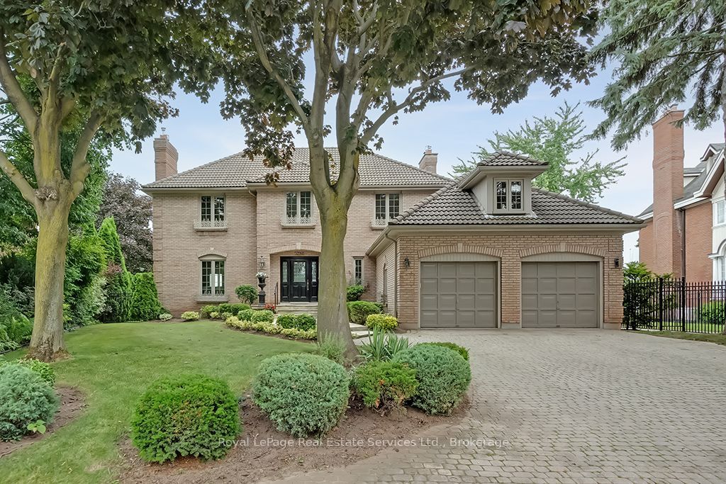 3286 Shelburne Place, Oakville, ON L6L 5V9 photo 2