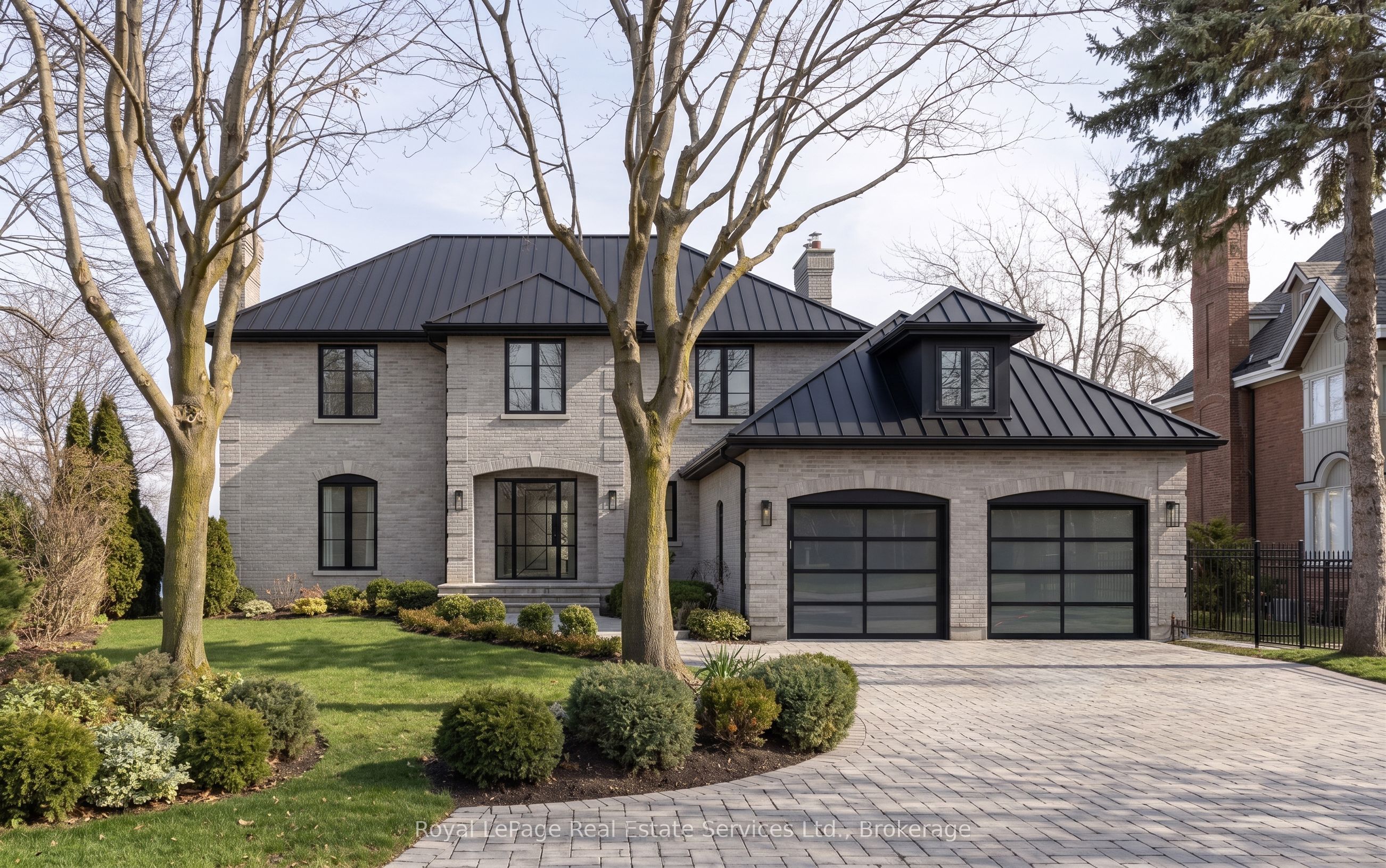 3286 Shelburne Place, Oakville, ON L6L 5V9 photo 3