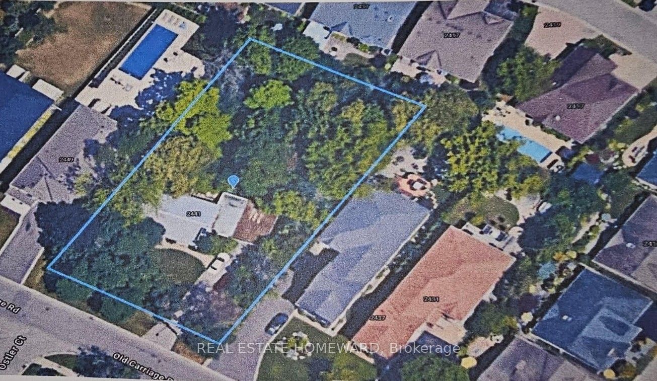 2441 Old Carriage Road, Mississauga, ON L5C 1Y6