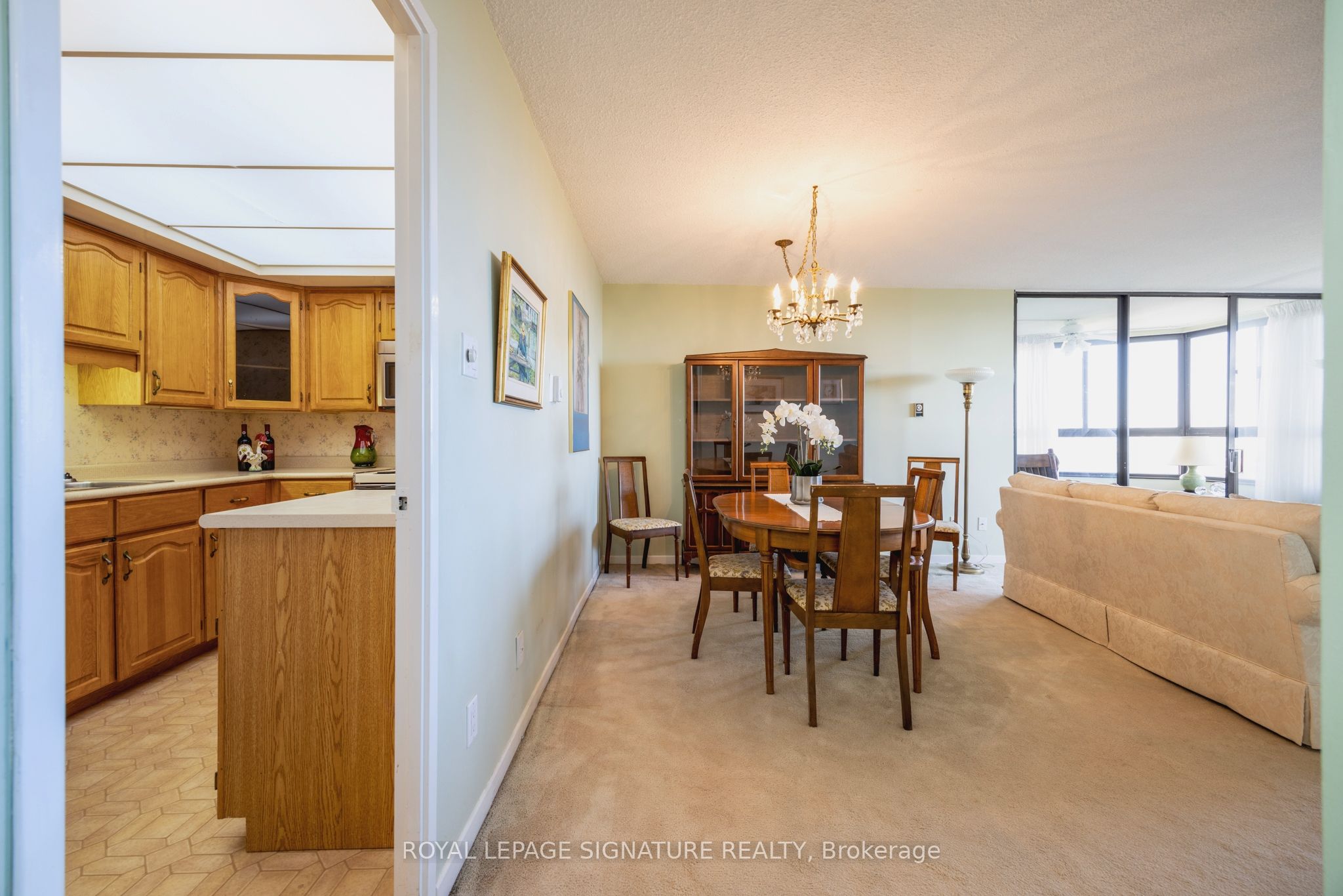 1300 Bloor Street 1405, Mississauga, ON L4Y 3Z2 photo 5