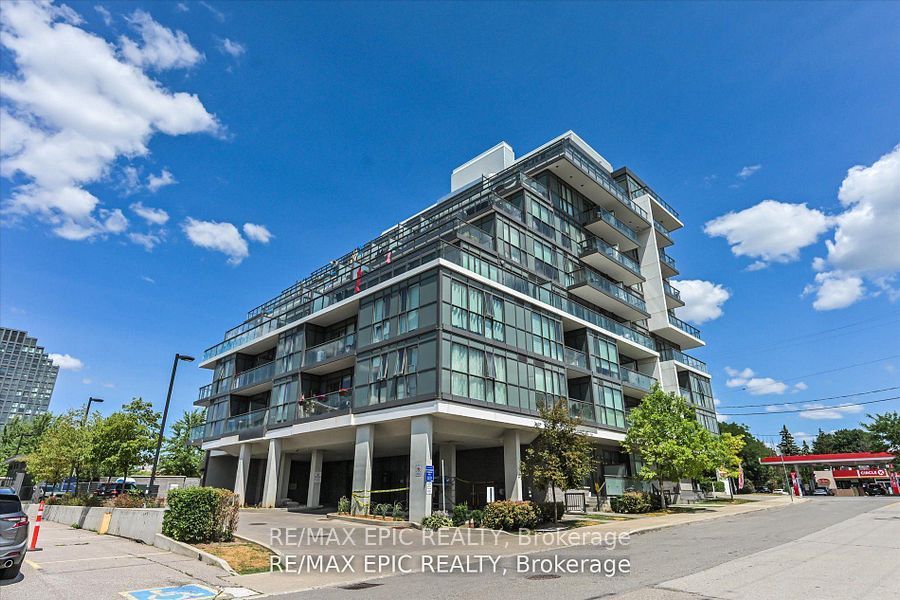 16 McAdam Avenue 204, Toronto, ON M6A 0B9 photo 3