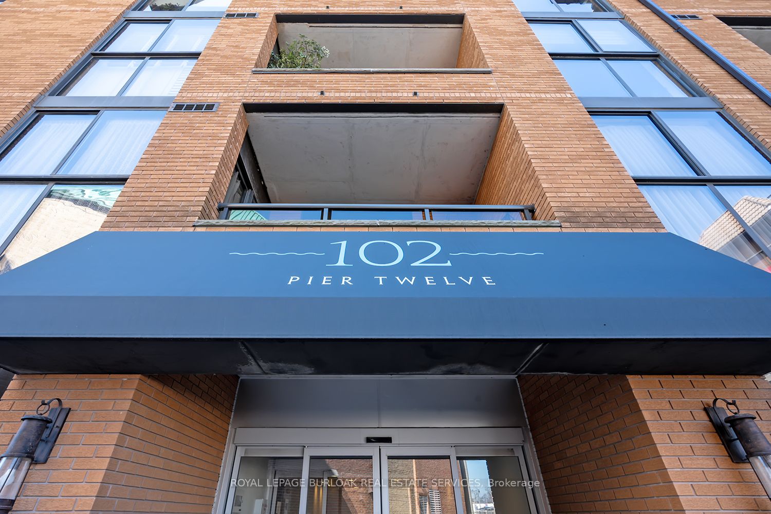 102 Bronte Road 303, Oakville, ON L6L 6J5 photo 4