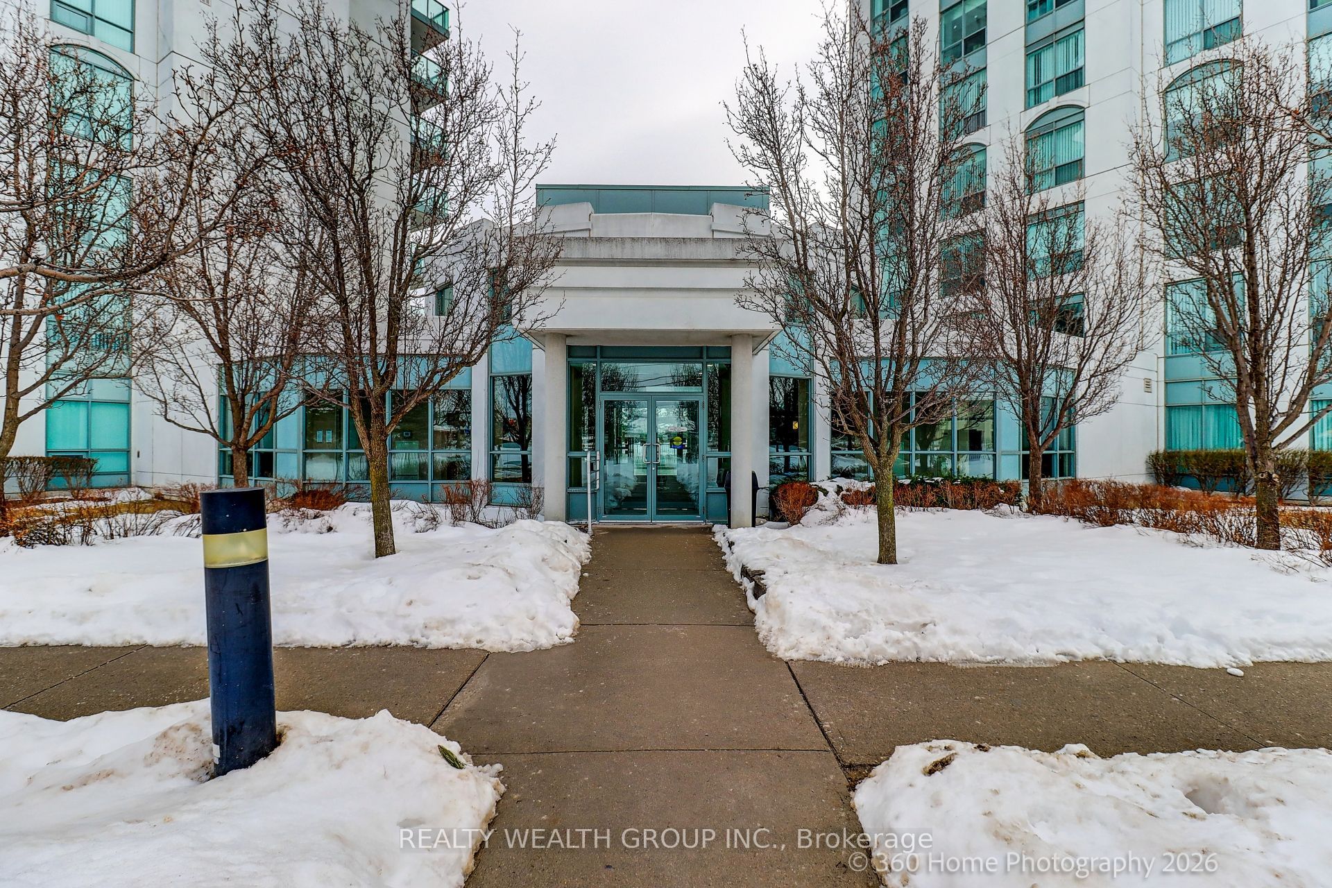 4900 Glen Erin Drive 111, Mississauga, ON L5M 7S2 photo 2