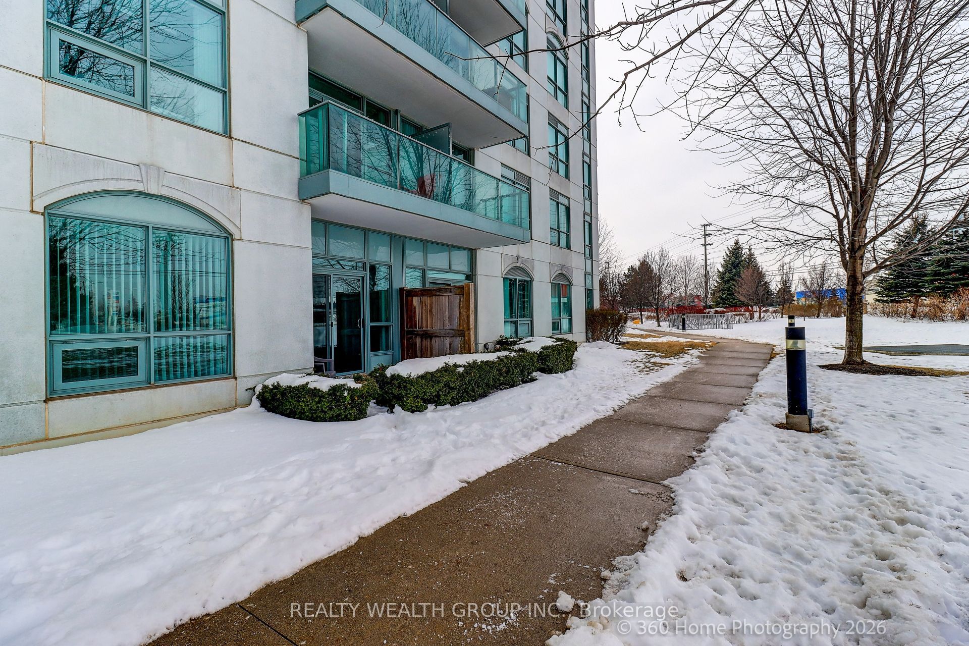 4900 Glen Erin Drive 111, Mississauga, ON L5M 7S2 photo 3