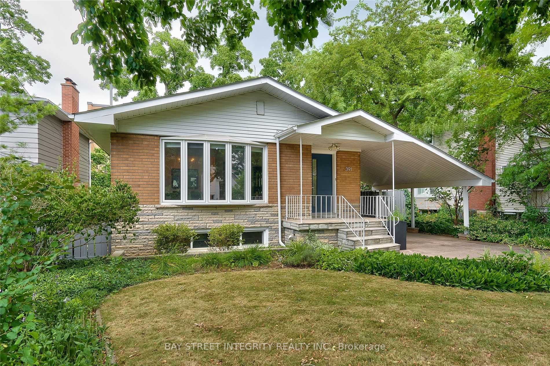 391 Maple Avenue, Oakville, ON L6J 2J1 photo 4