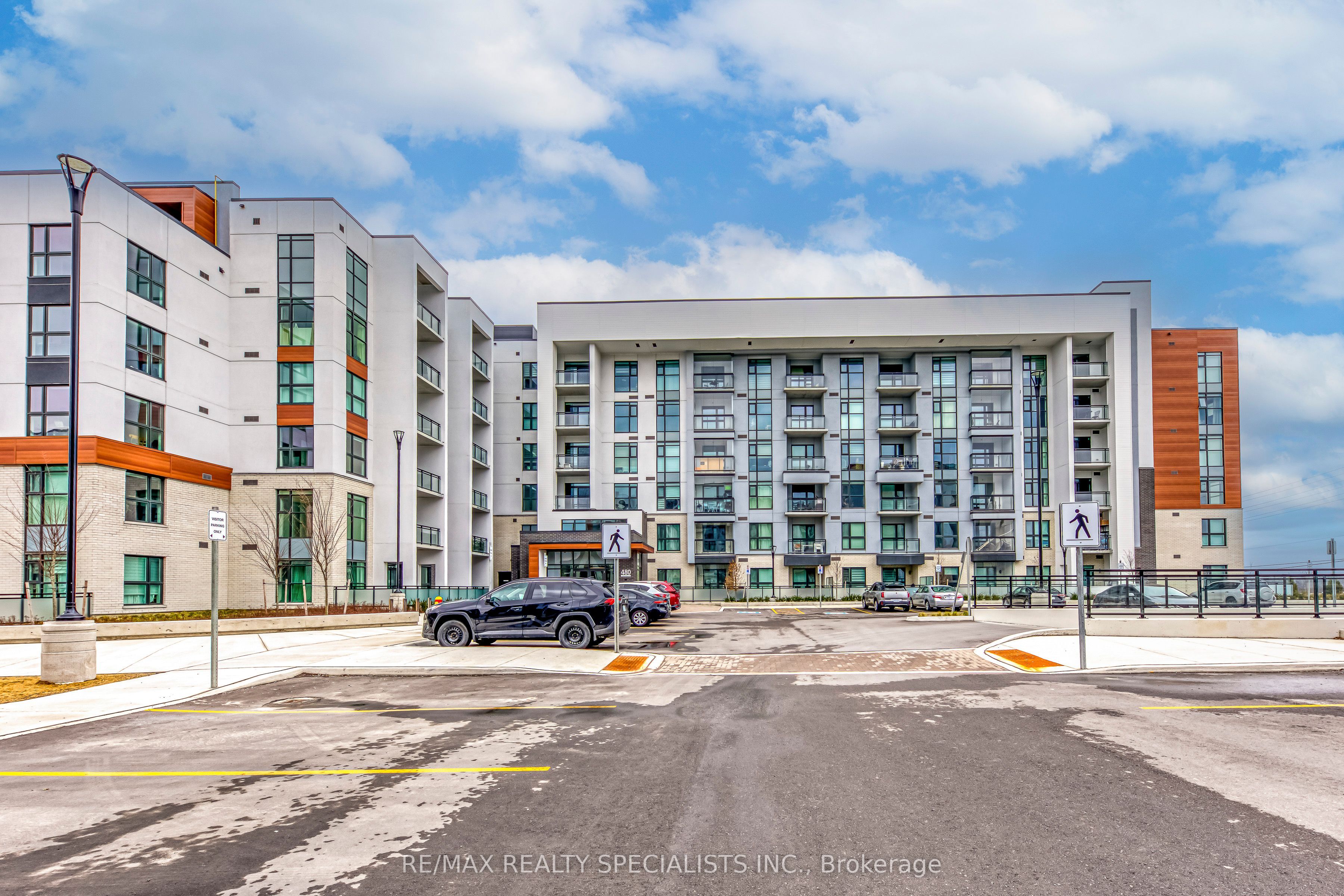480 Gordon Krantz Avenue 120, Milton, ON L9E 1Z4