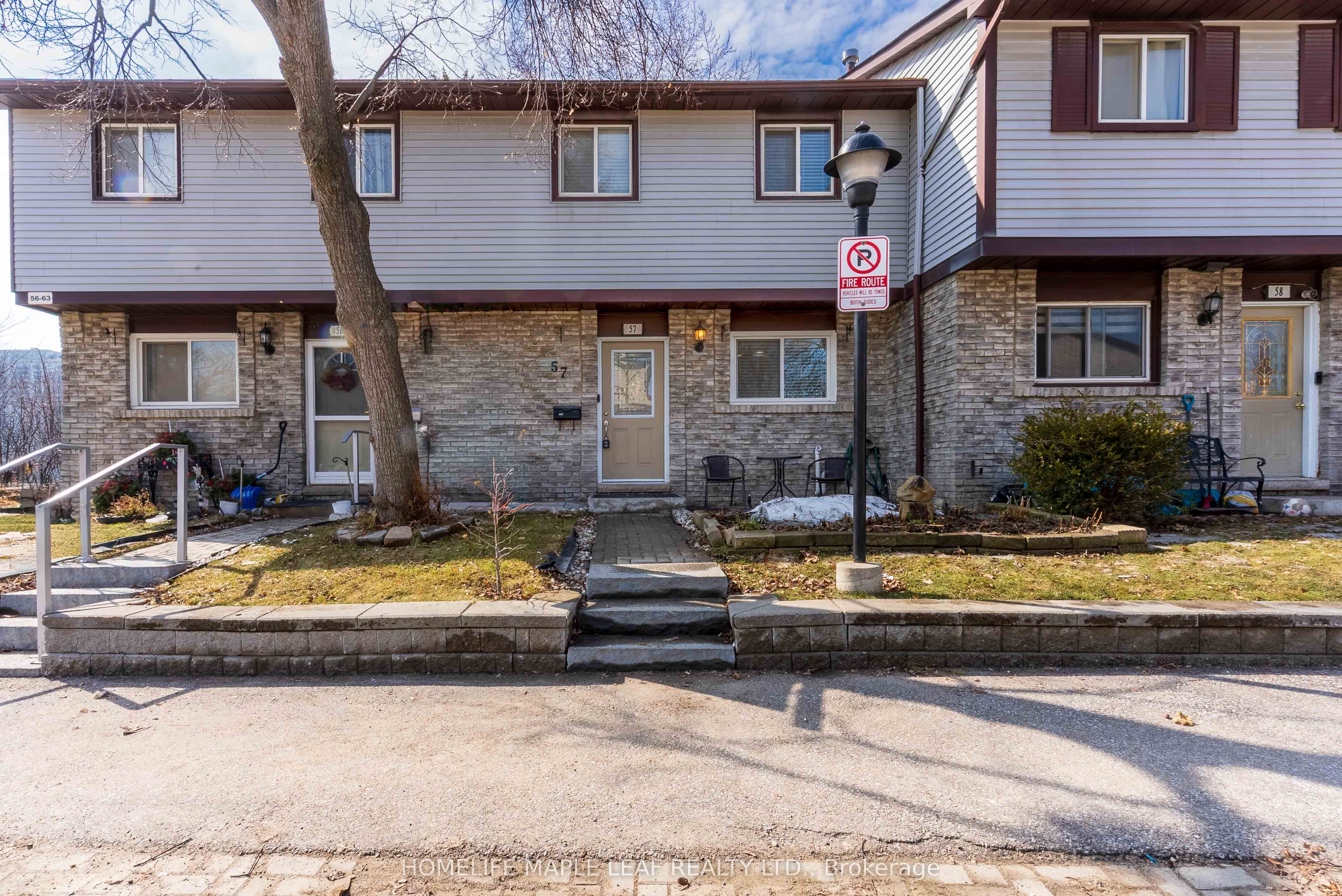 45 Hansen Road N 57, Brampton, ON L6V 3C5
