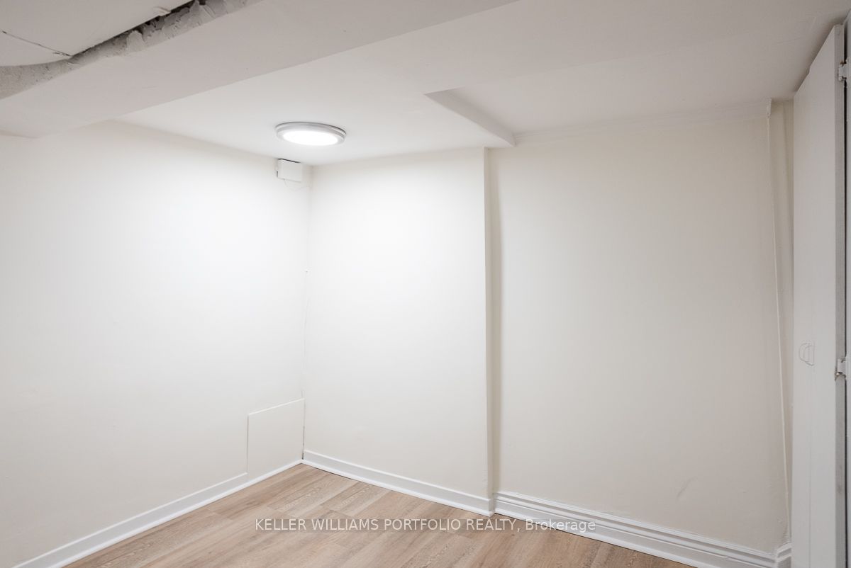 821 Gladstone Avenue Lower, Toronto, ON M6H 3J7 photo 5
