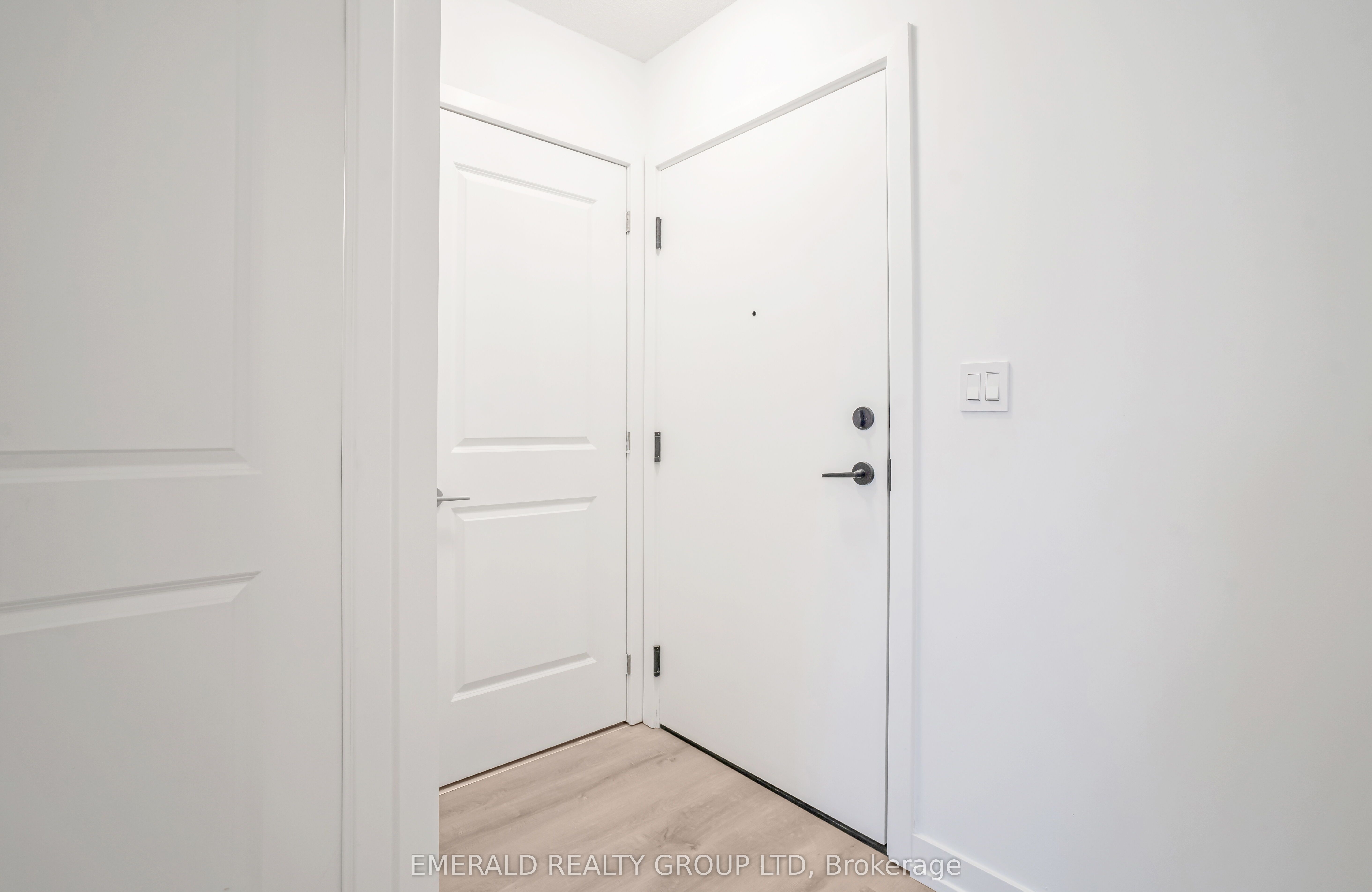 556 Marlee Avenue 616, Toronto, ON M6B 0B1 photo 4