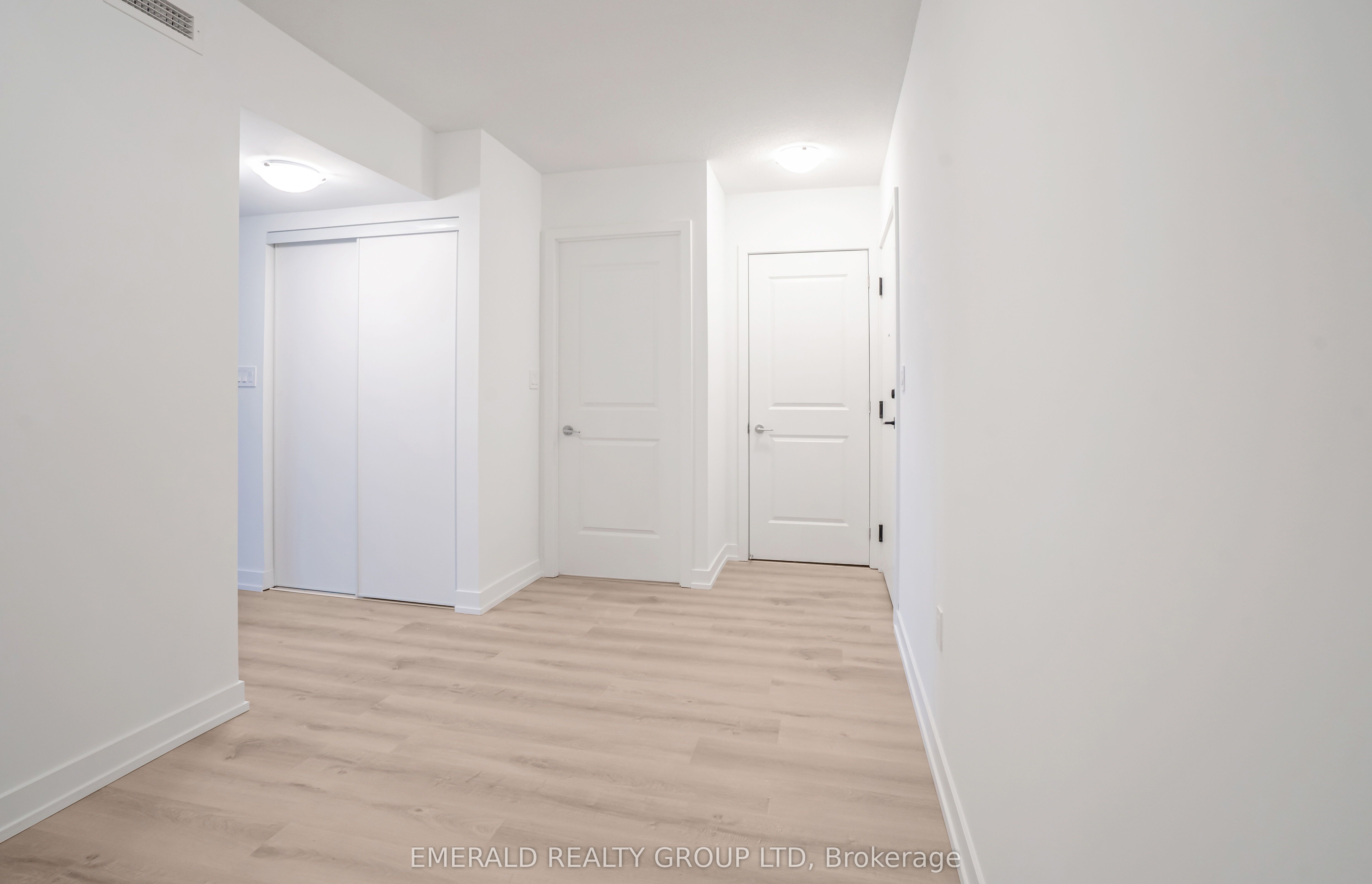 556 Marlee Avenue 616, Toronto, ON M6B 0B1 photo 5