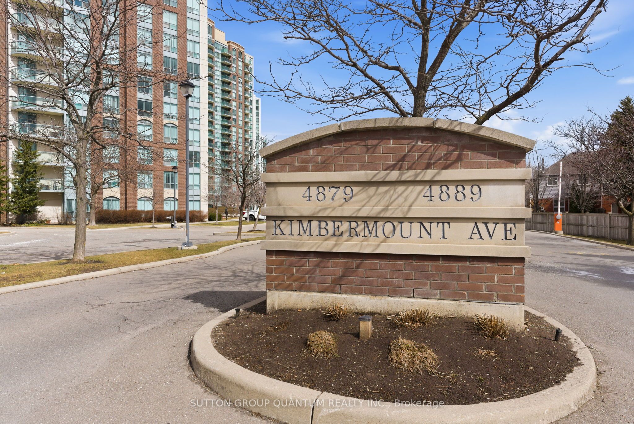 4889 Kimbermount Avenue 104, Mississauga, ON L5M 7R8 photo 2